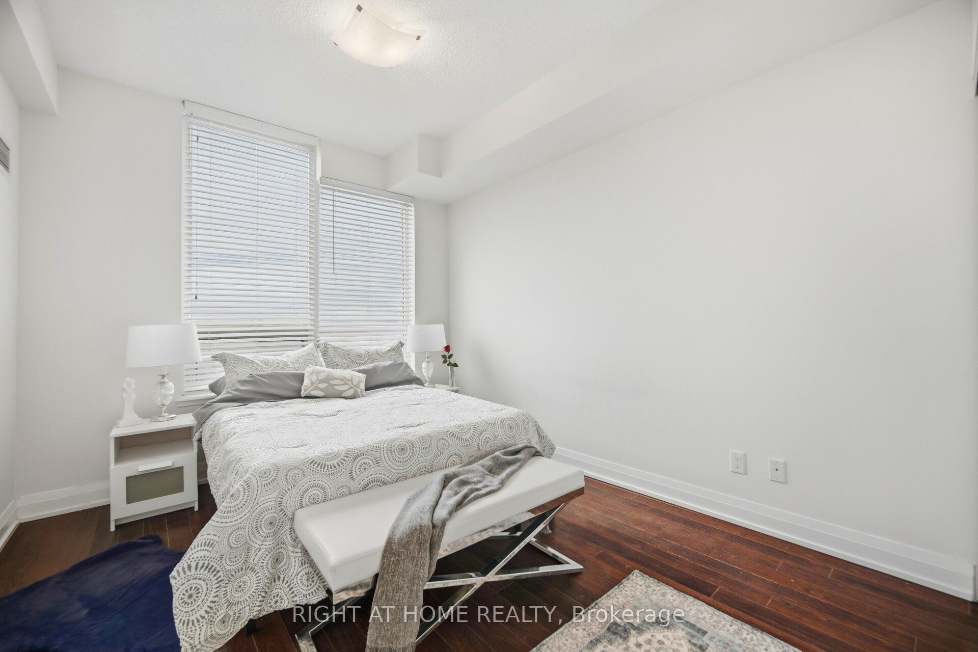 85 North Park Road 612 Property Photo 22