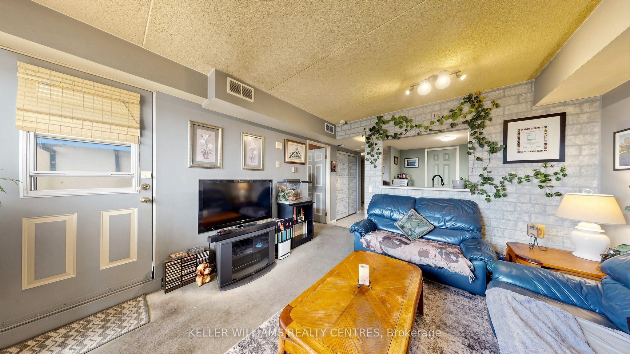 160 Wellington Street E 417 Property Photo 15