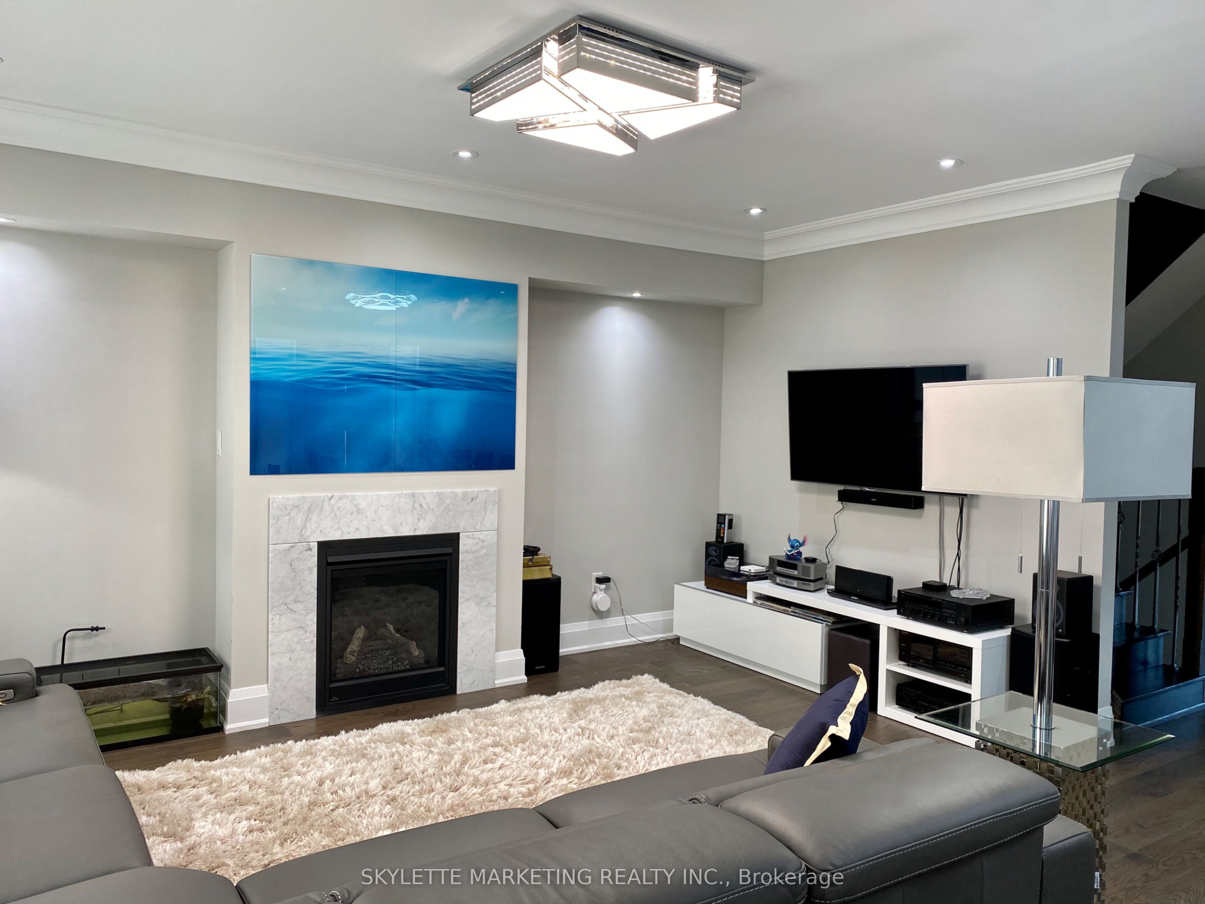 82 South Park Road 72 Property Photo 10