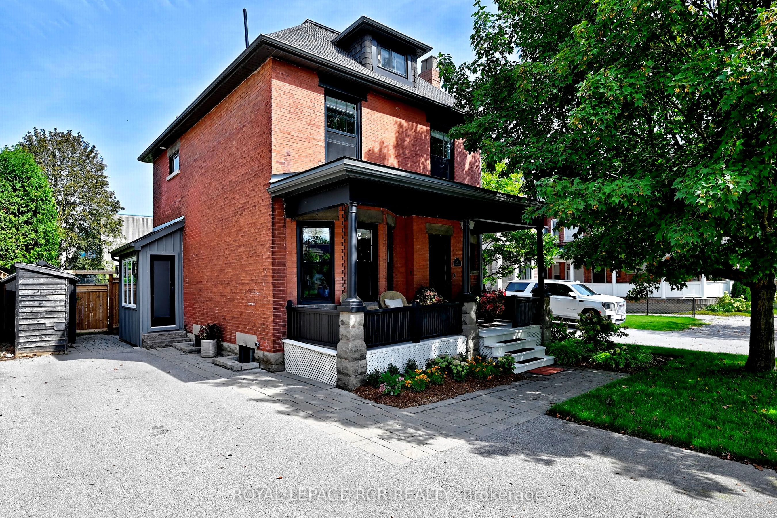 58 Tyler Street Property Photo 2