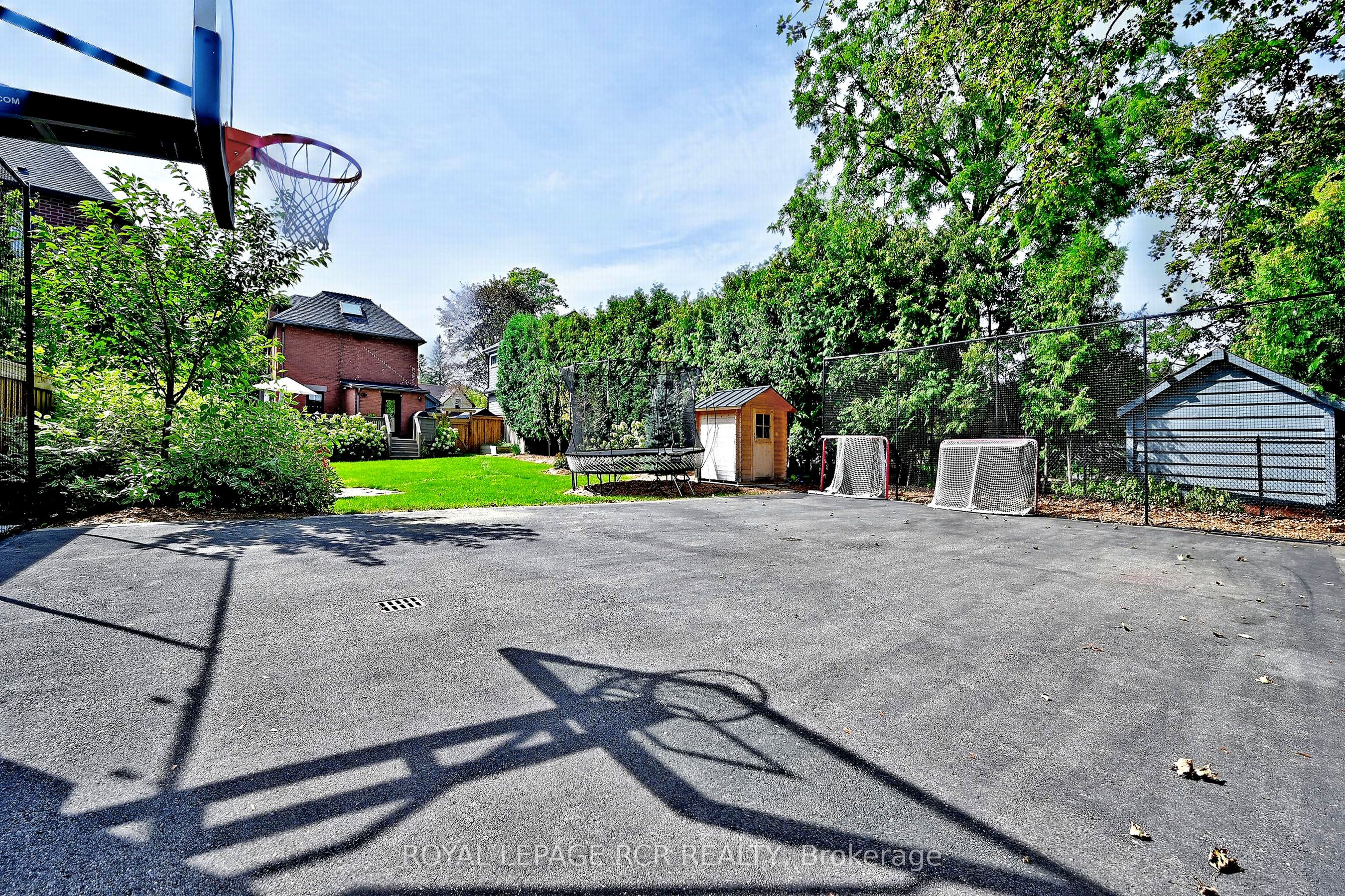 58 Tyler Street Property Photo 40