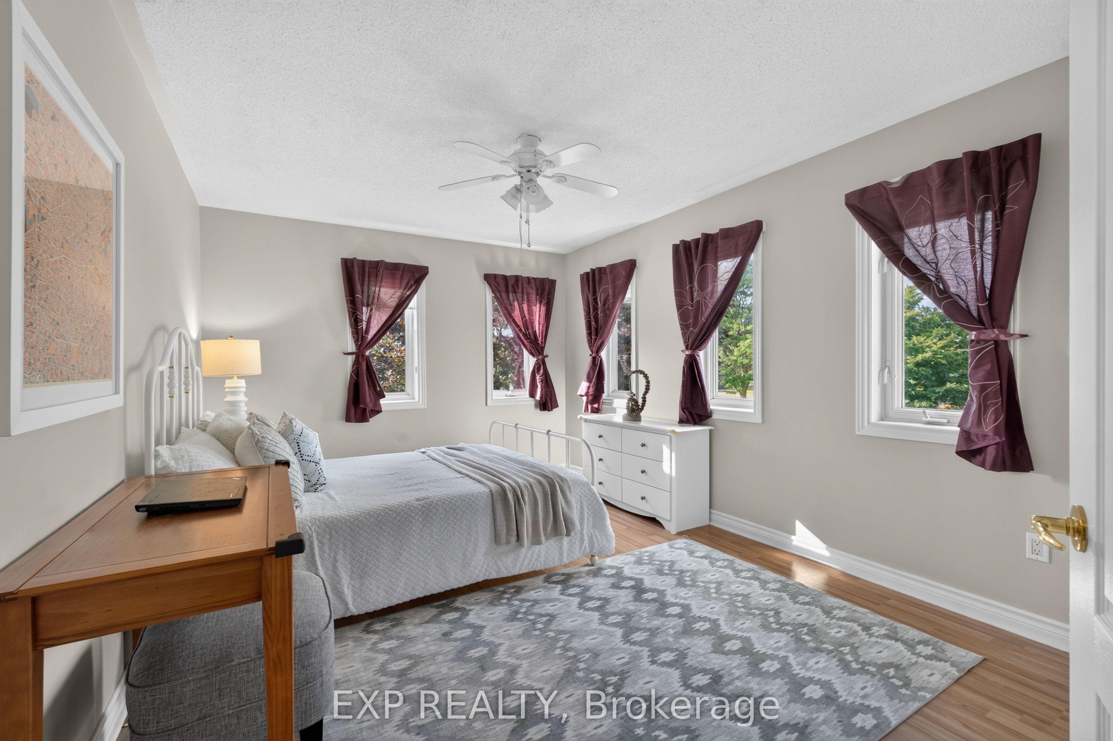 735 Foxcroft Boulevard Property Photo 24