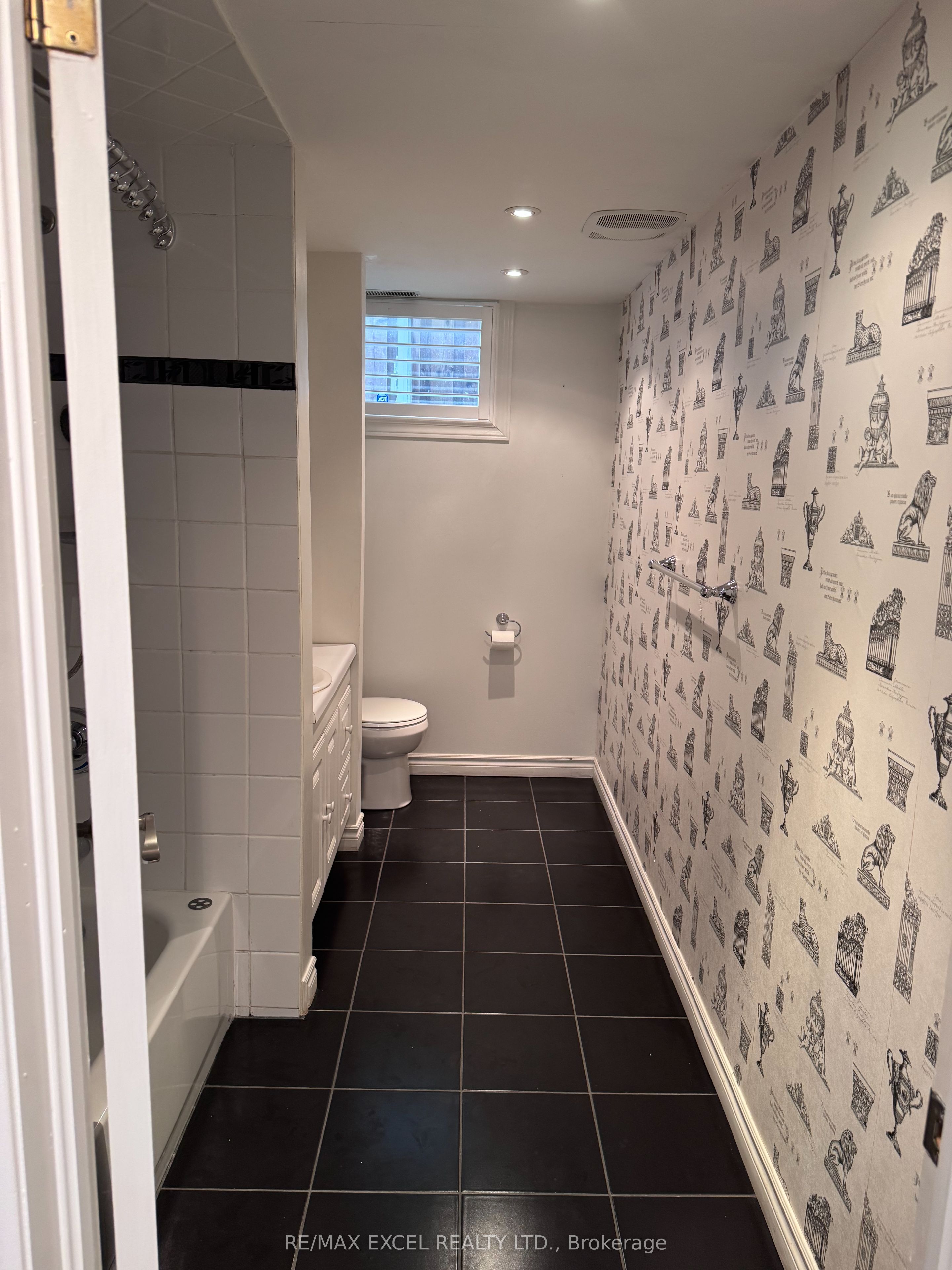 21 Wootten Way Bsmt Property Photo 11