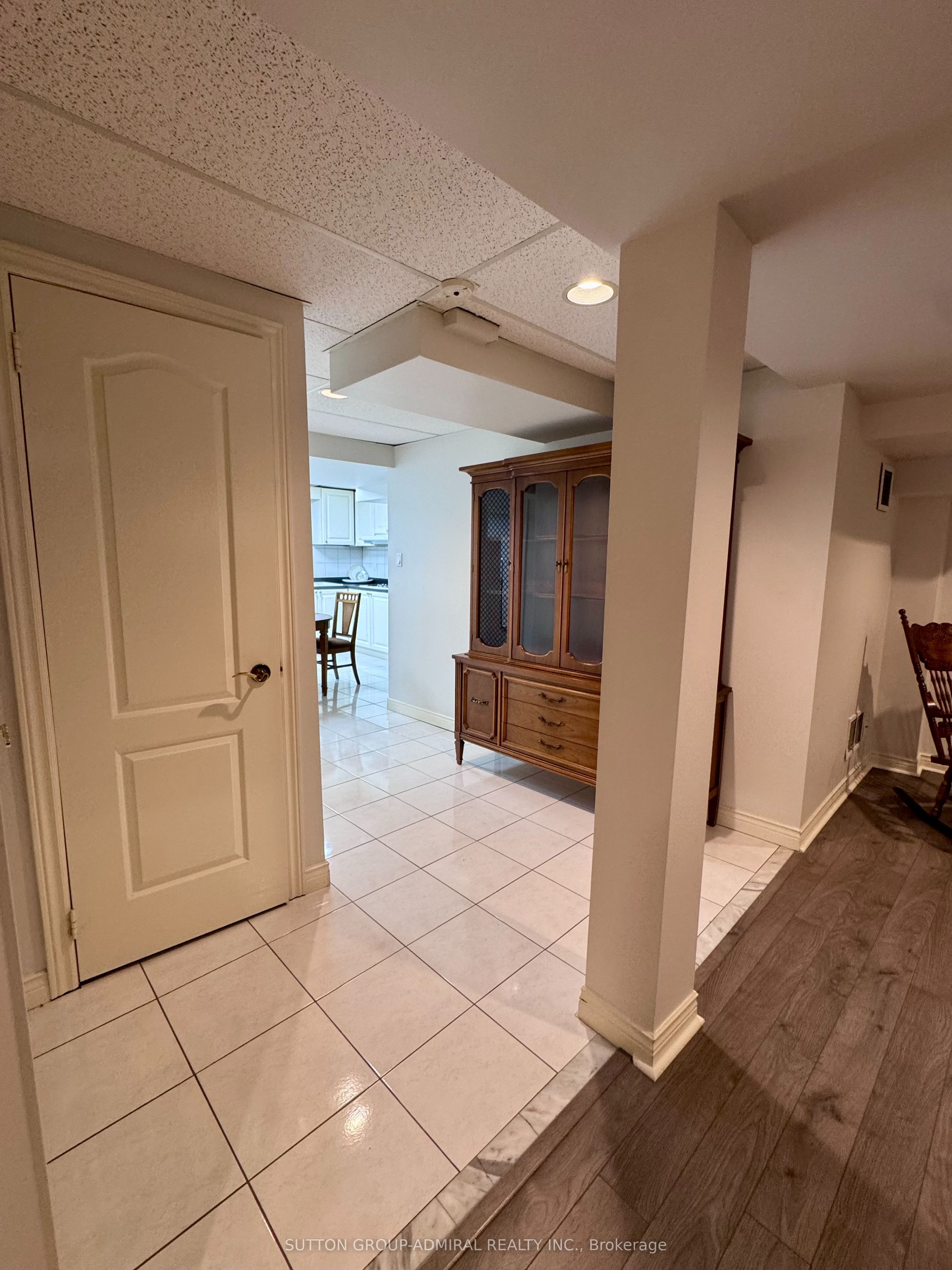60 Spring Town Road Lower Property Photo 9