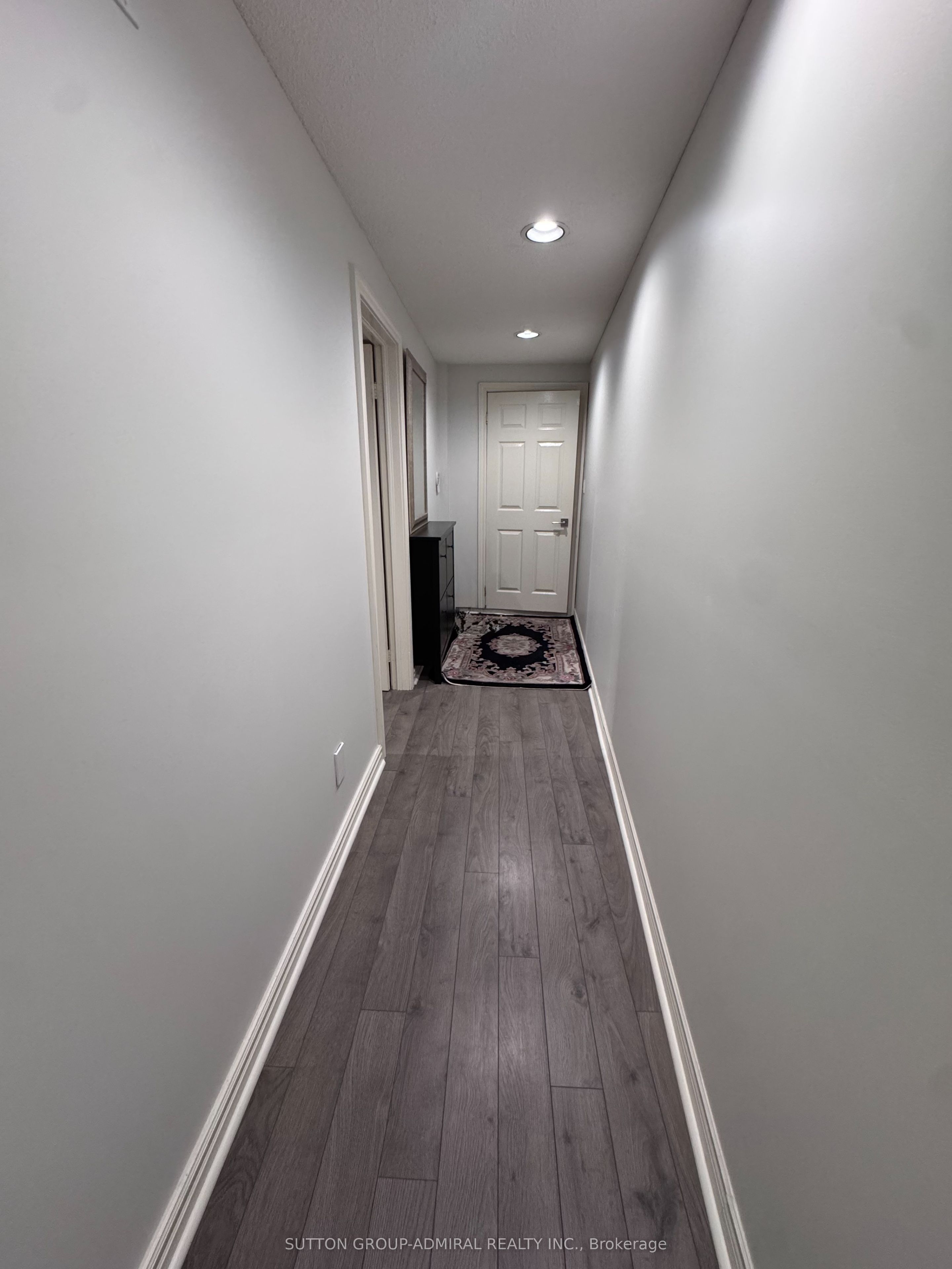 60 Spring Town Road Lower Property Photo 16