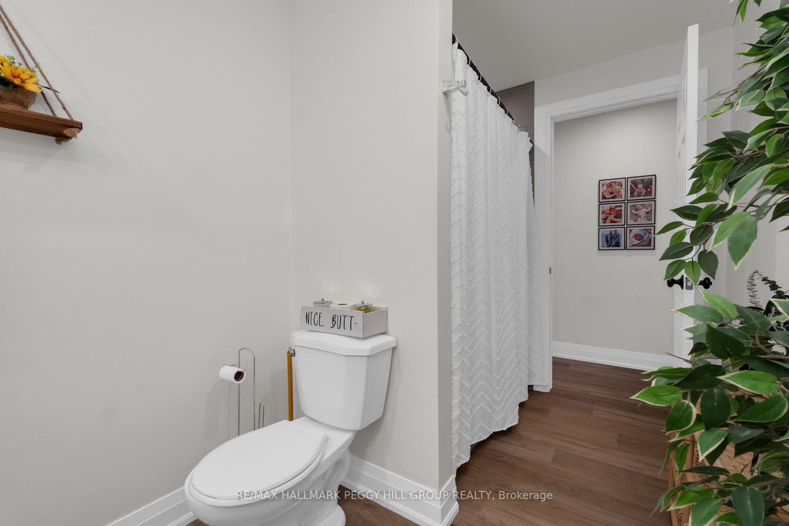 8709 9th Line Property Photo 9