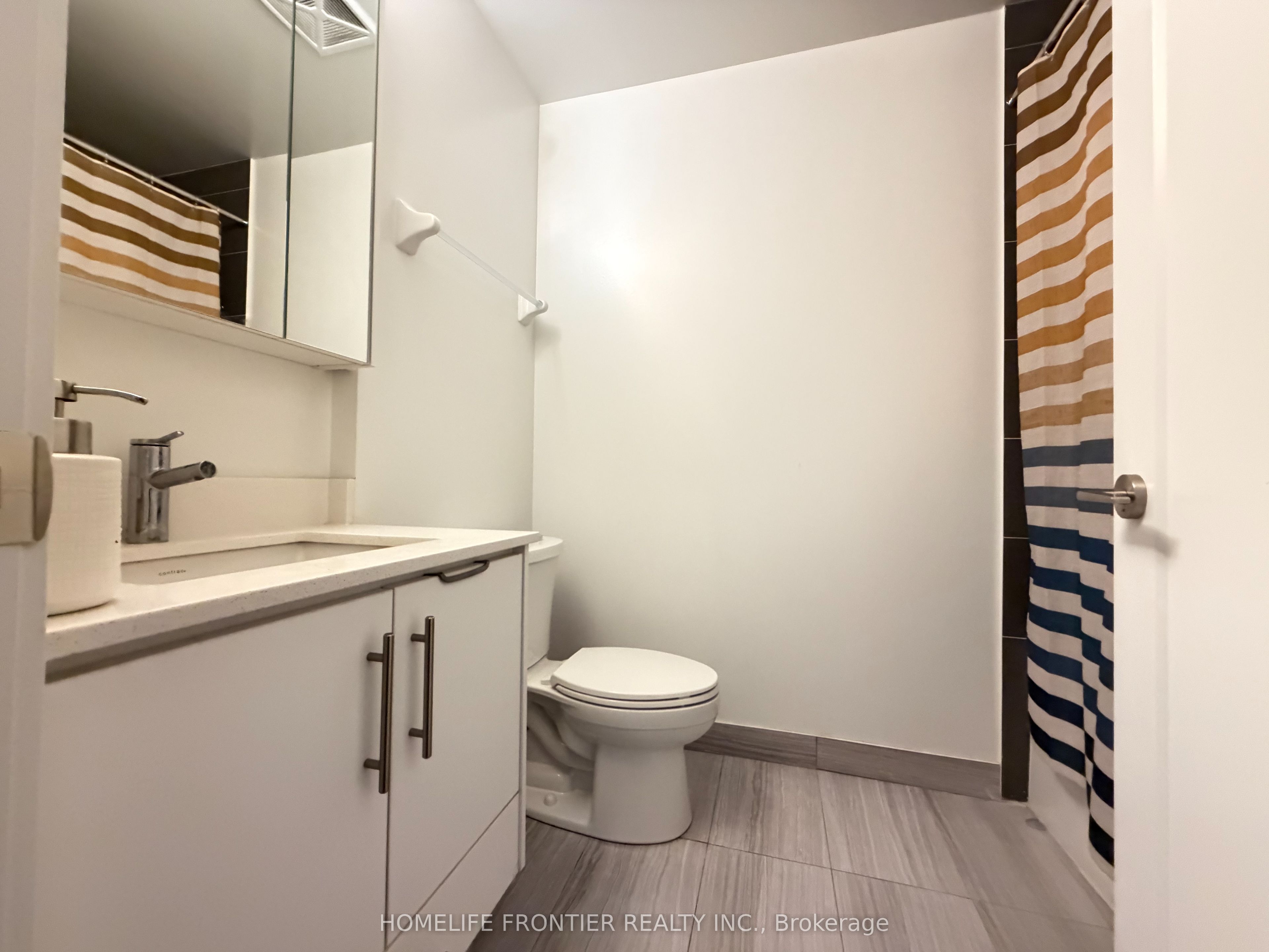 105 Oneida Crescent 607 Property Photo 14