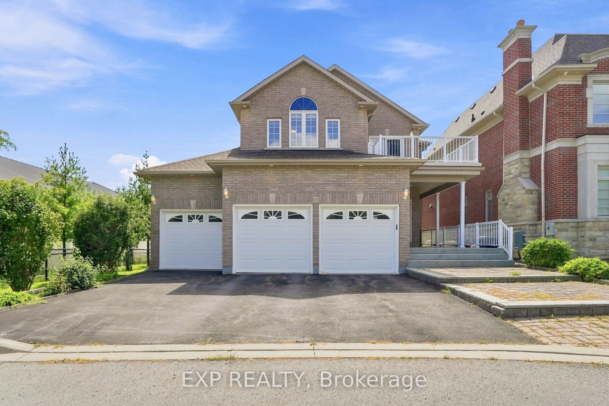 33 Valleyford Avenue