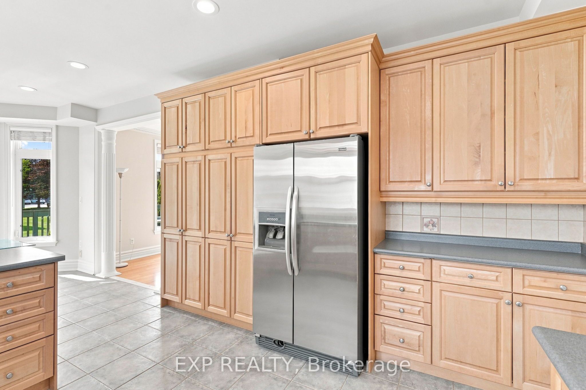 33 Valleyford Avenue Property Photo 5
