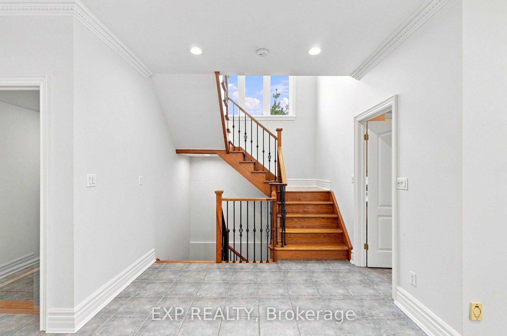 33 Valleyford Avenue Property Photo 14