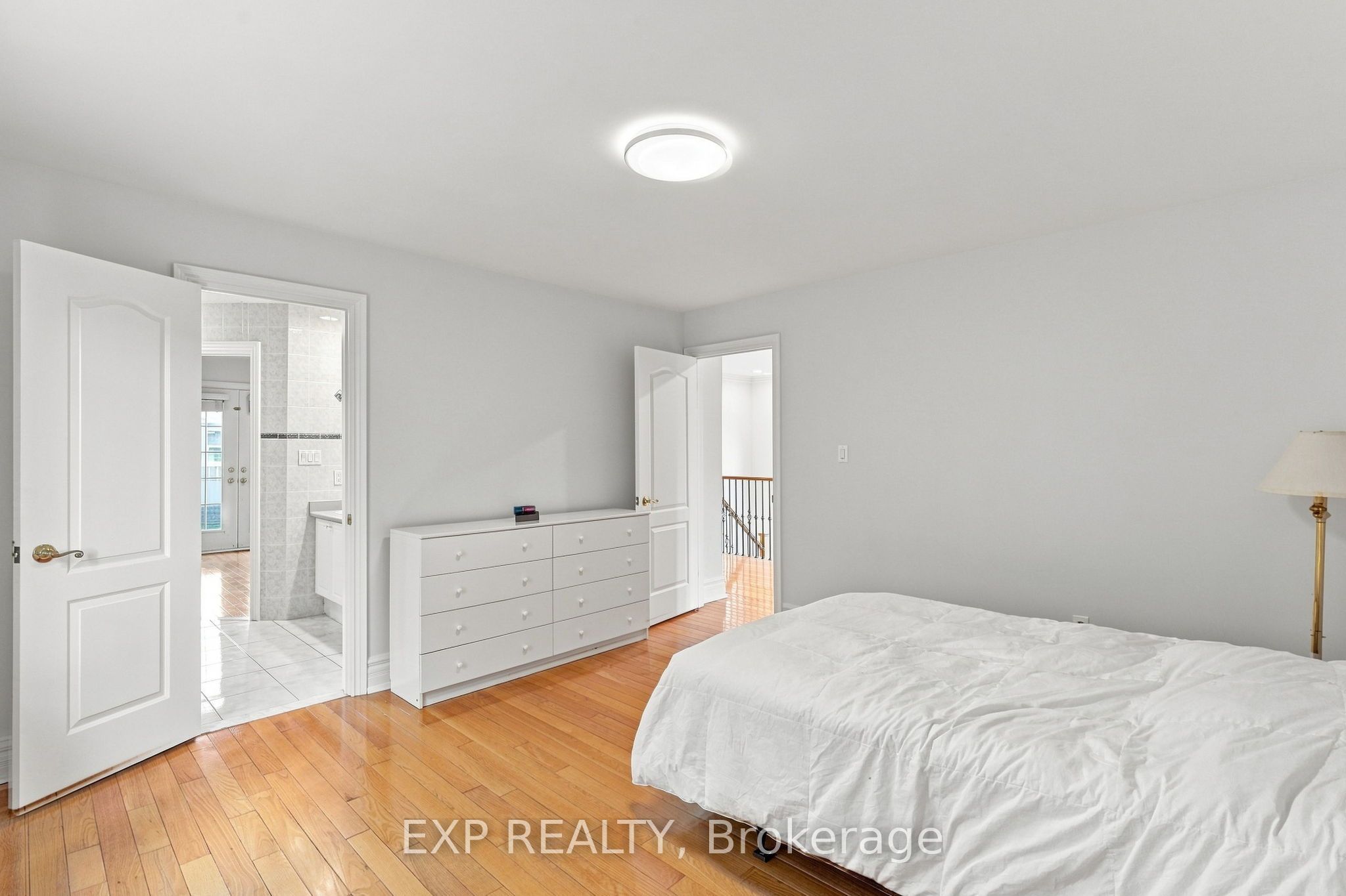 33 Valleyford Avenue Property Photo 21