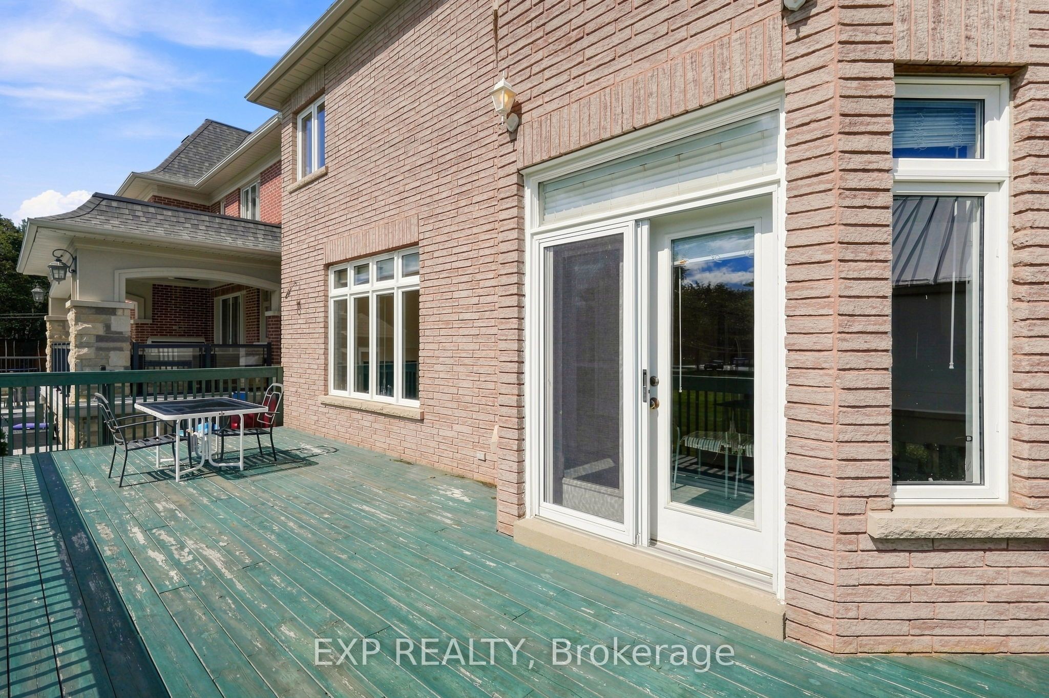 33 Valleyford Avenue Property Photo 41