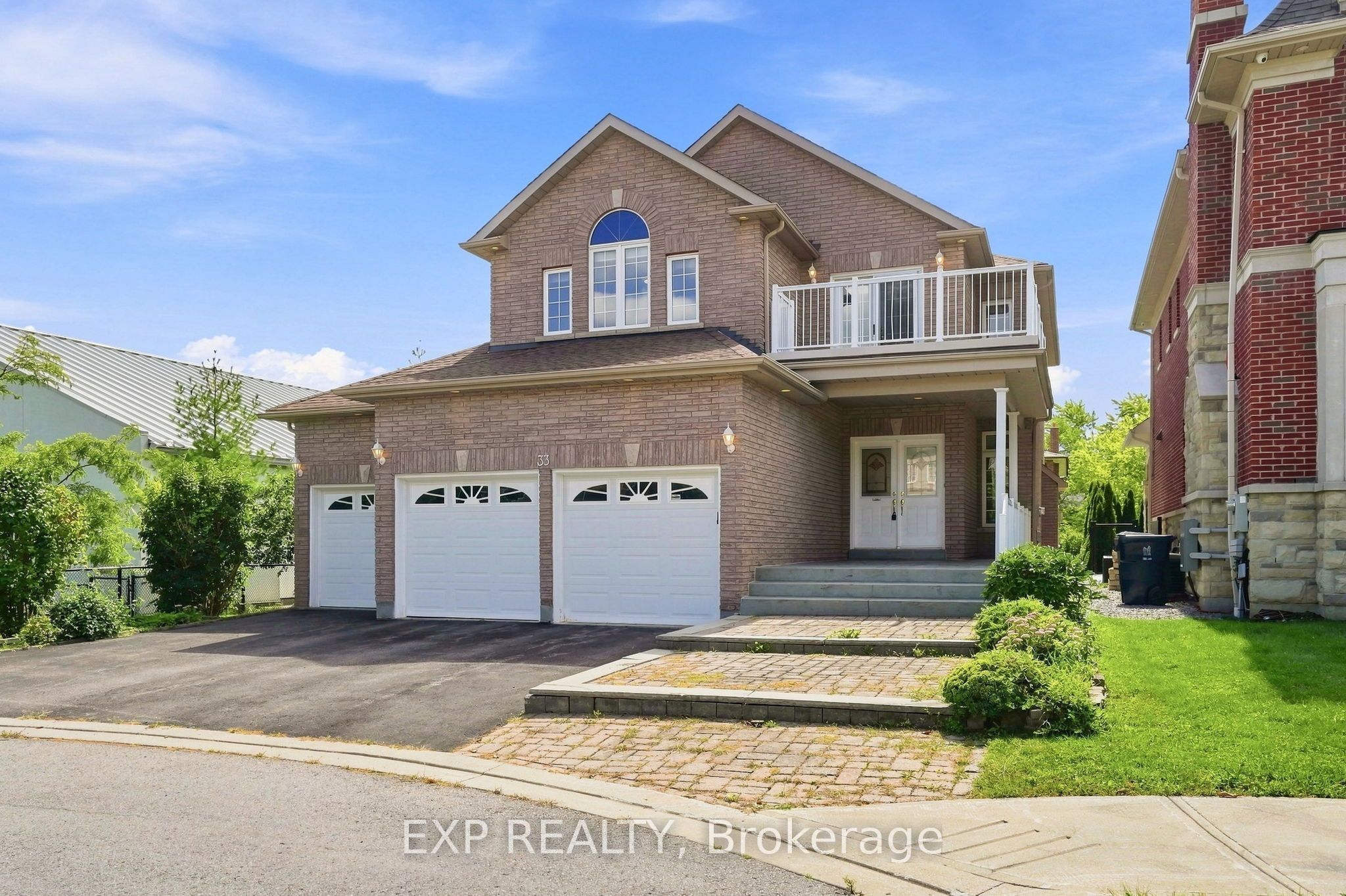 33 Valleyford Avenue Property Photo 44