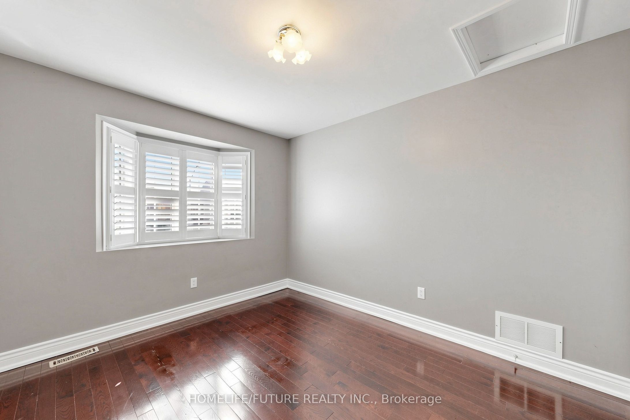 18 Holloway Road Property Photo 28