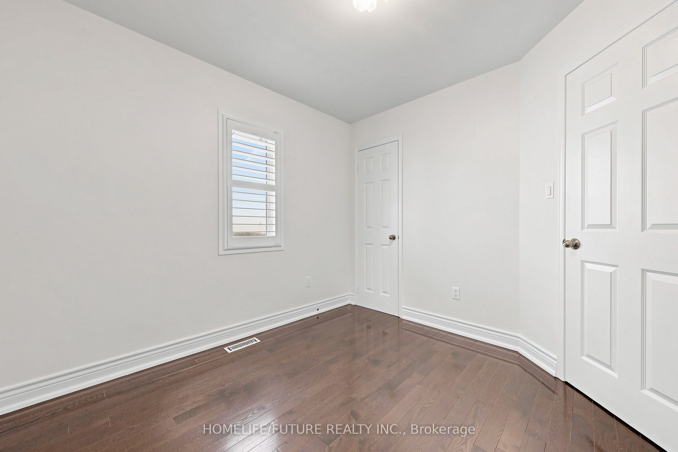18 Holloway Road Property Photo 30