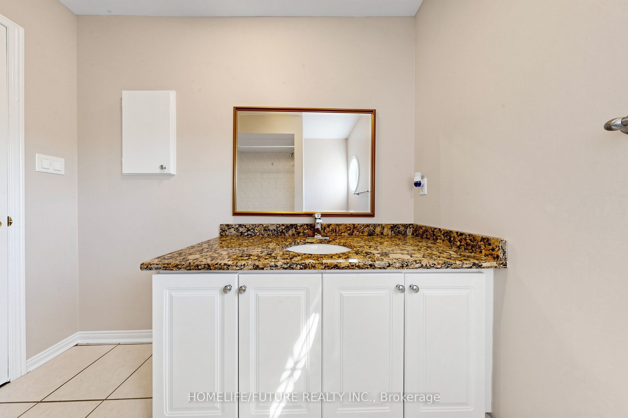 18 Holloway Road Property Photo 32
