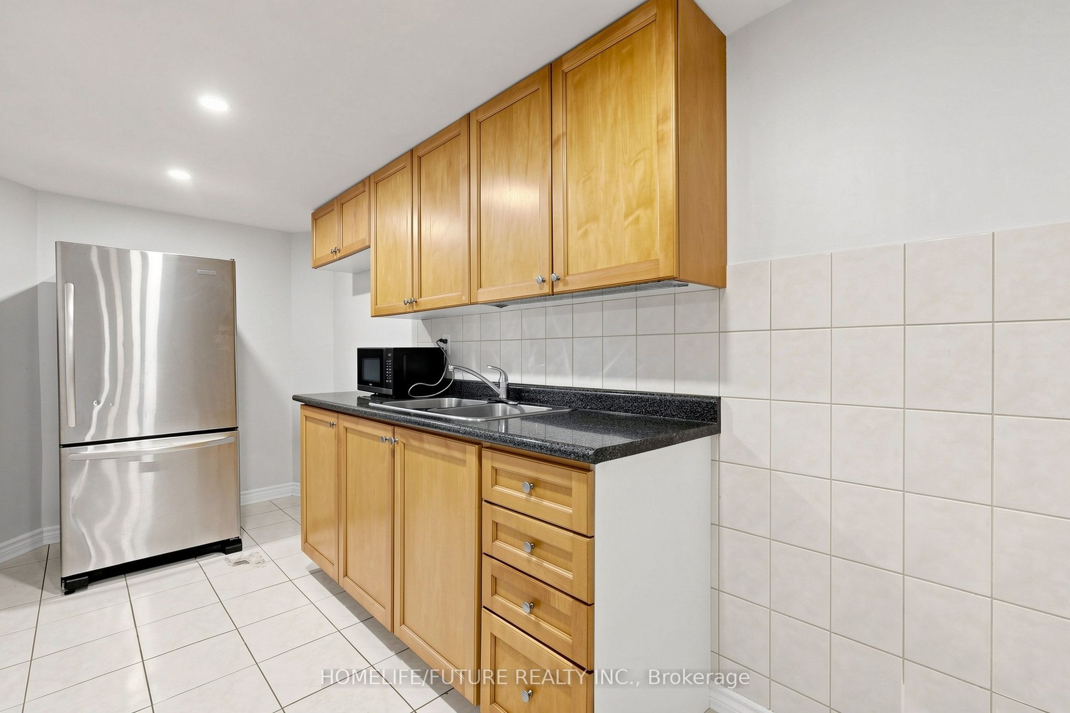 18 Holloway Road Property Photo 38