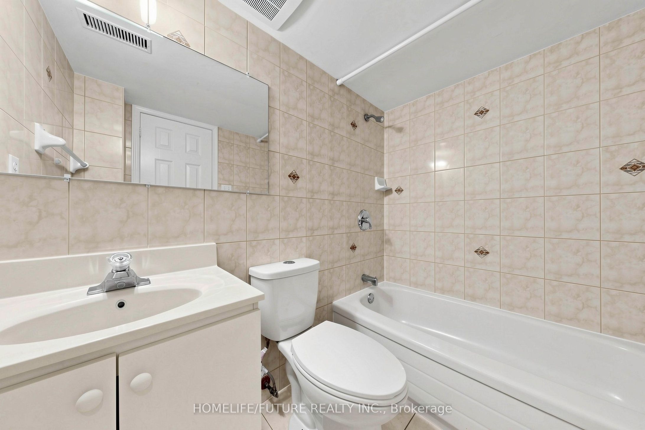 18 Holloway Road Property Photo 43