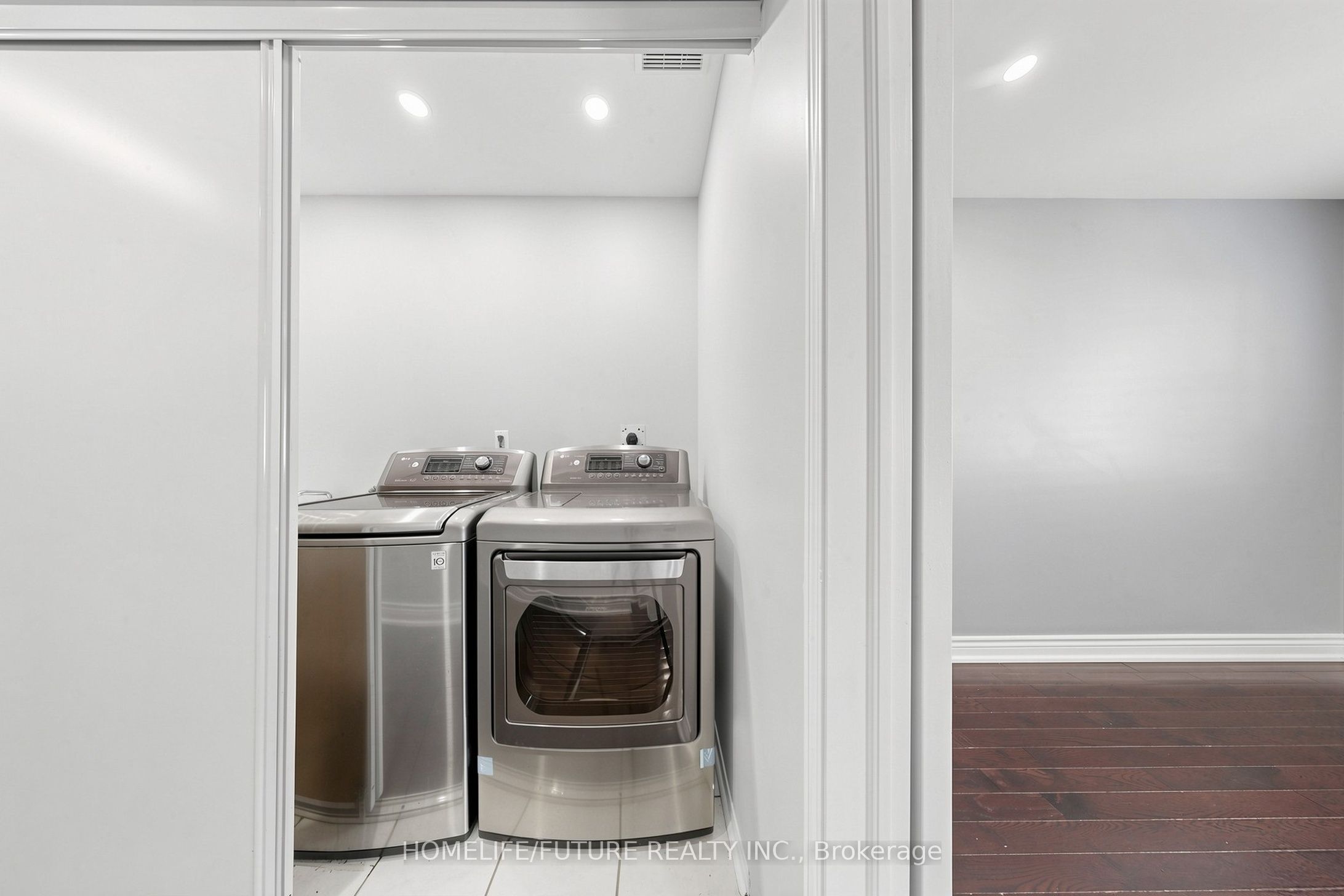 18 Holloway Road Property Photo 44