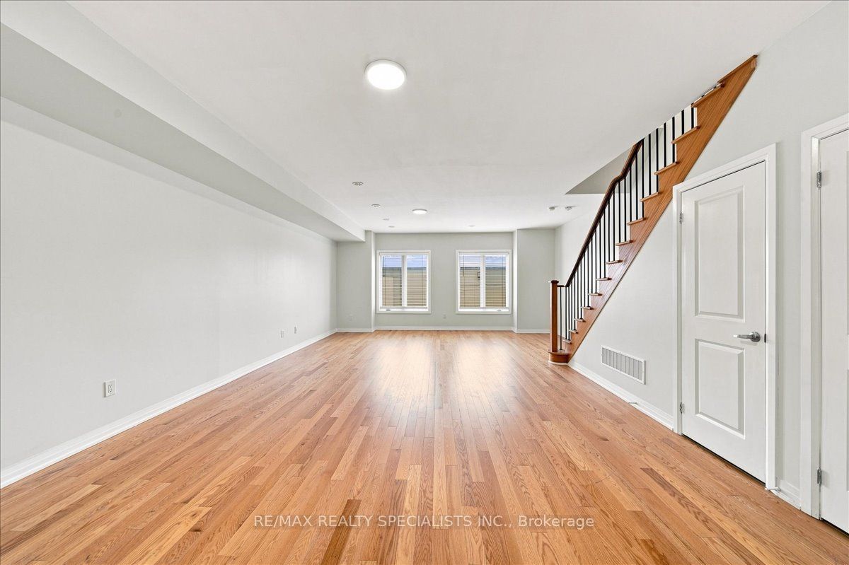 220 Dissette Street 13 Property Photo 10