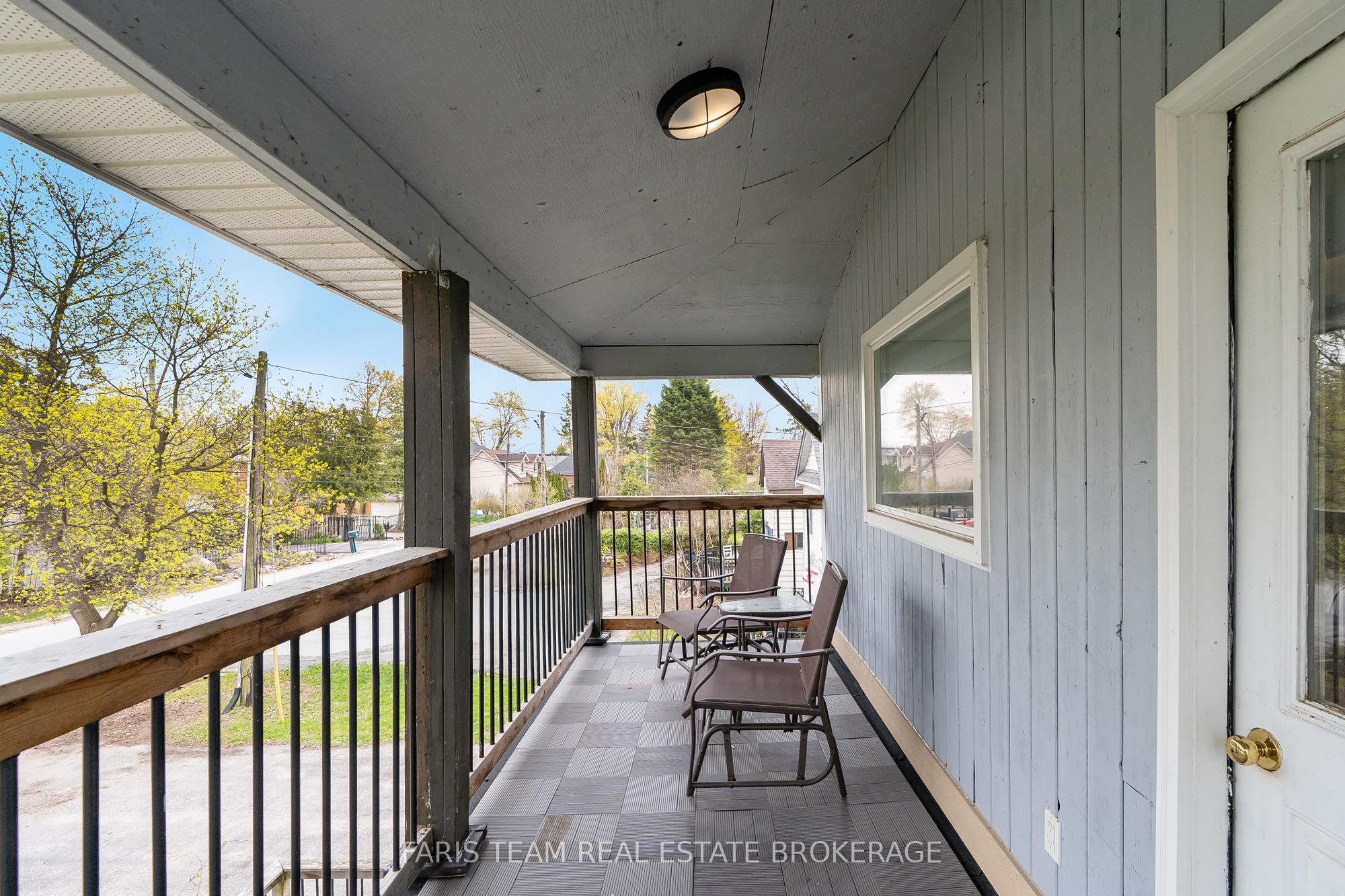687 Innisfil Beach Road Property Photo 16