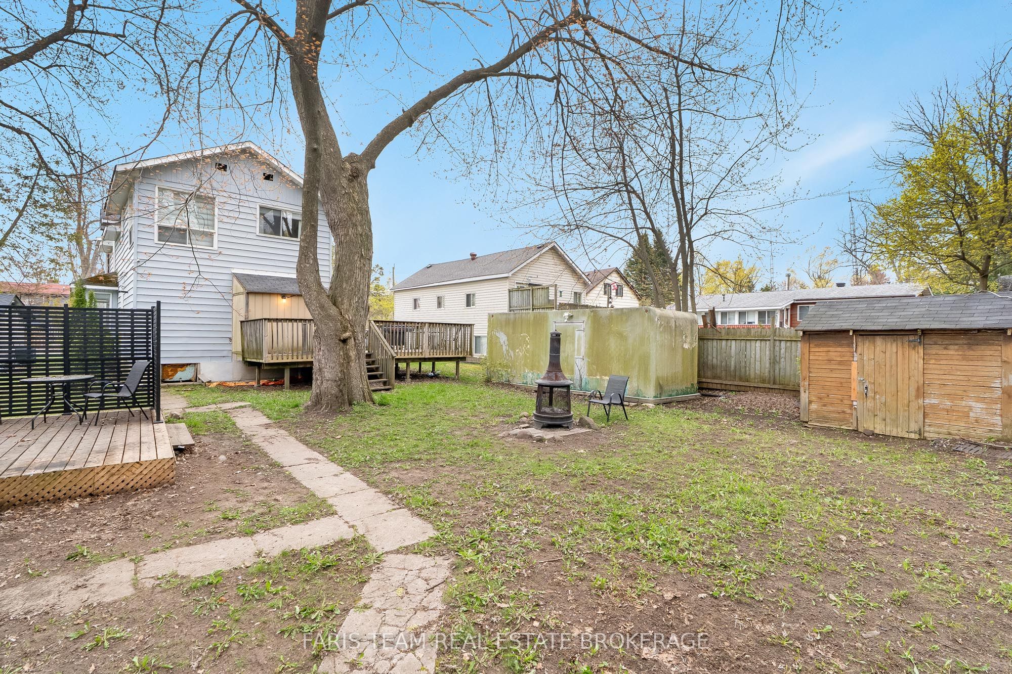 687 Innisfil Beach Road Property Photo 21