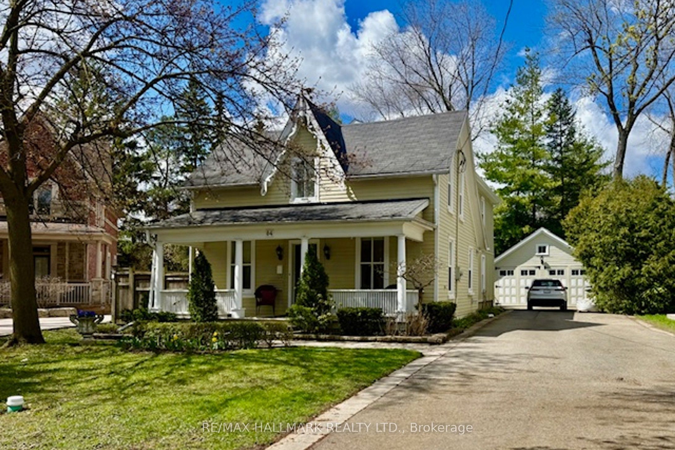 64 Powell Street