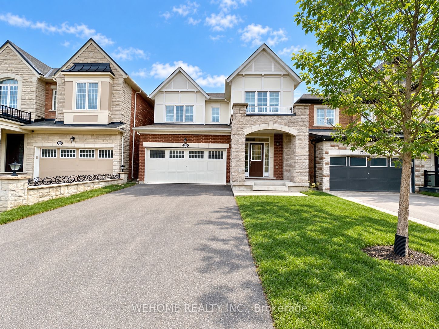 107 Major Crescent Property Photo 1