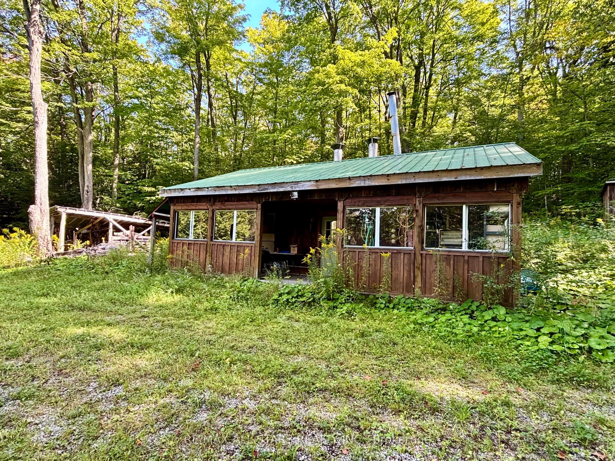 14200 Sideroad 18 Property Photo 24