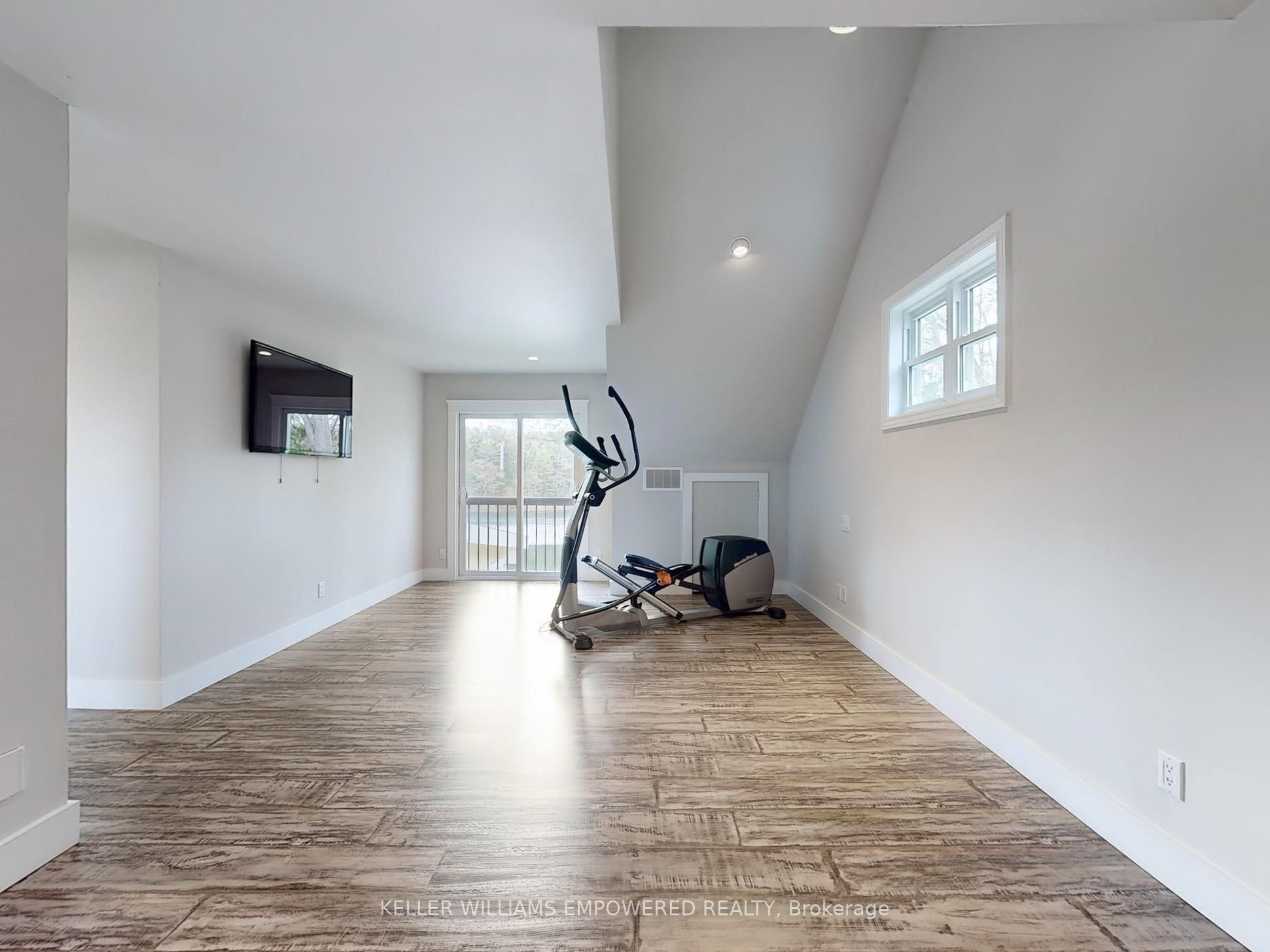 8 Macleod Estate Court Property Photo 27