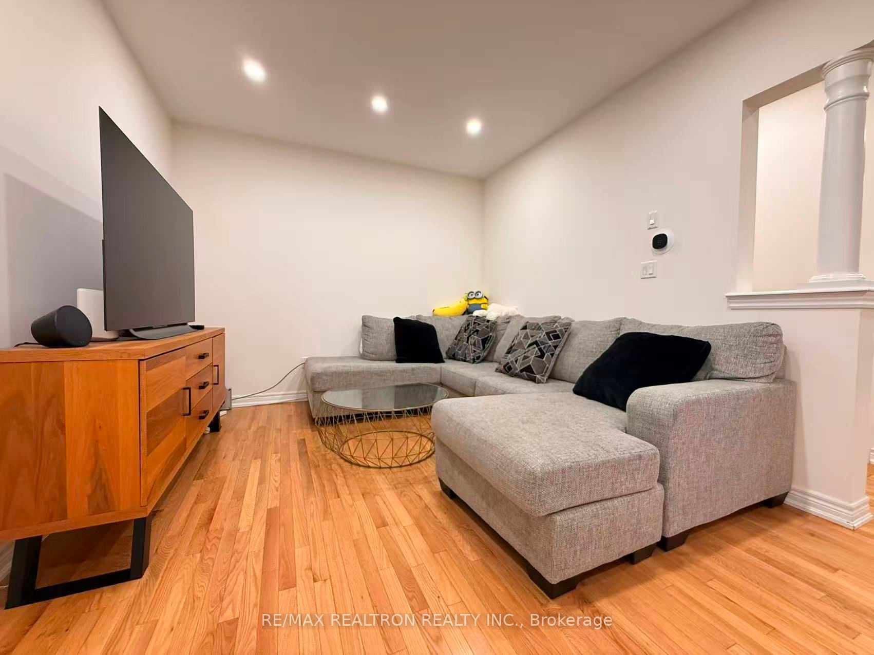 96 Ostrovsky Road Property Photo 8