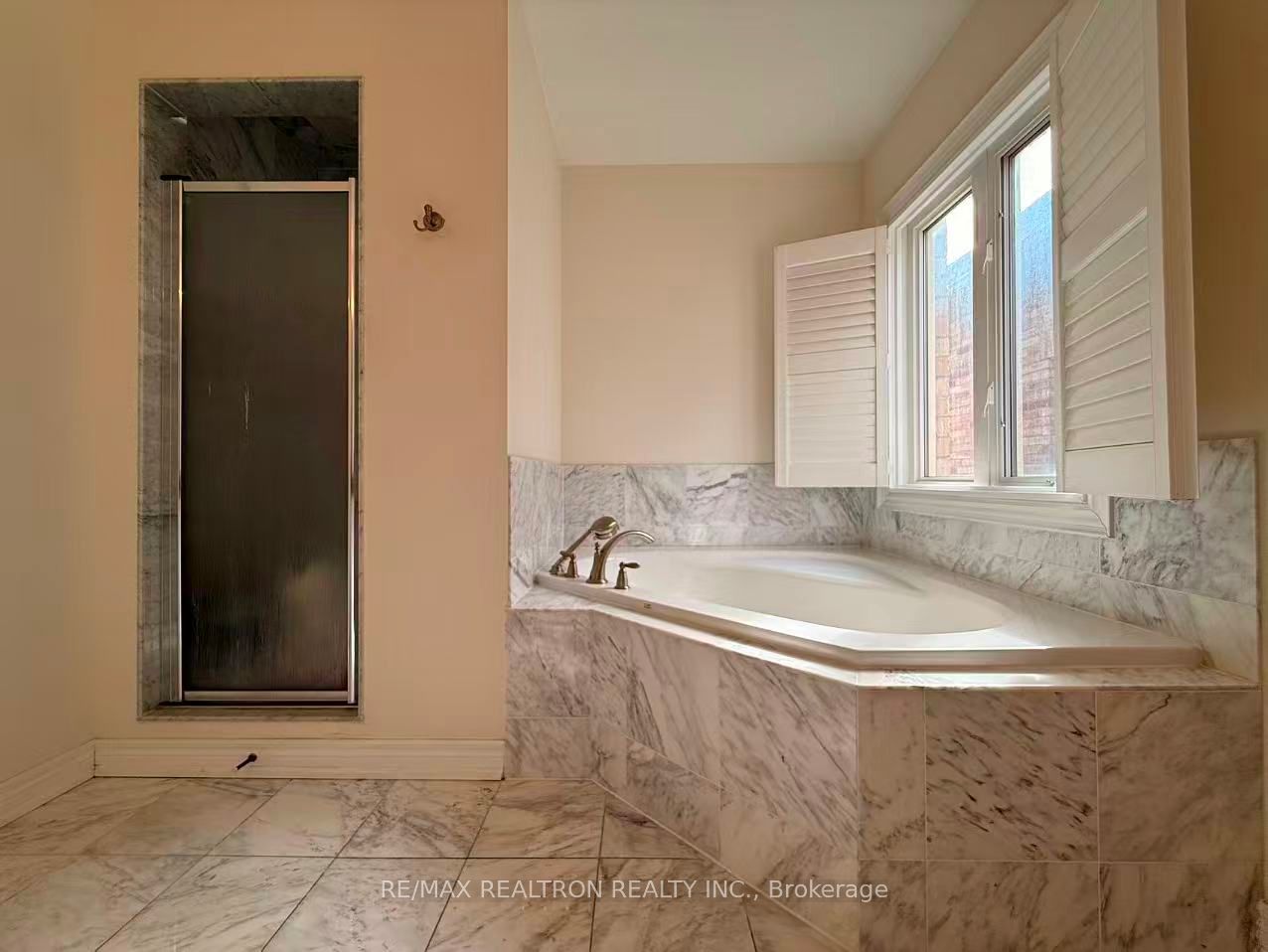 96 Ostrovsky Road Property Photo 21