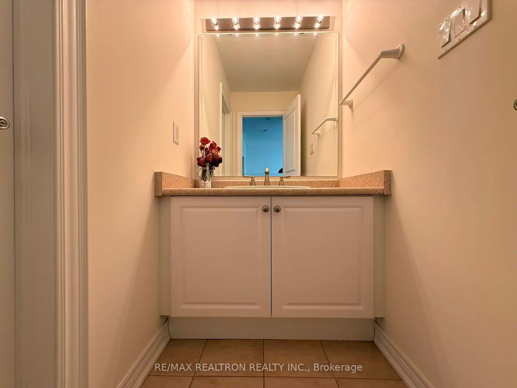 96 Ostrovsky Road Property Photo 29