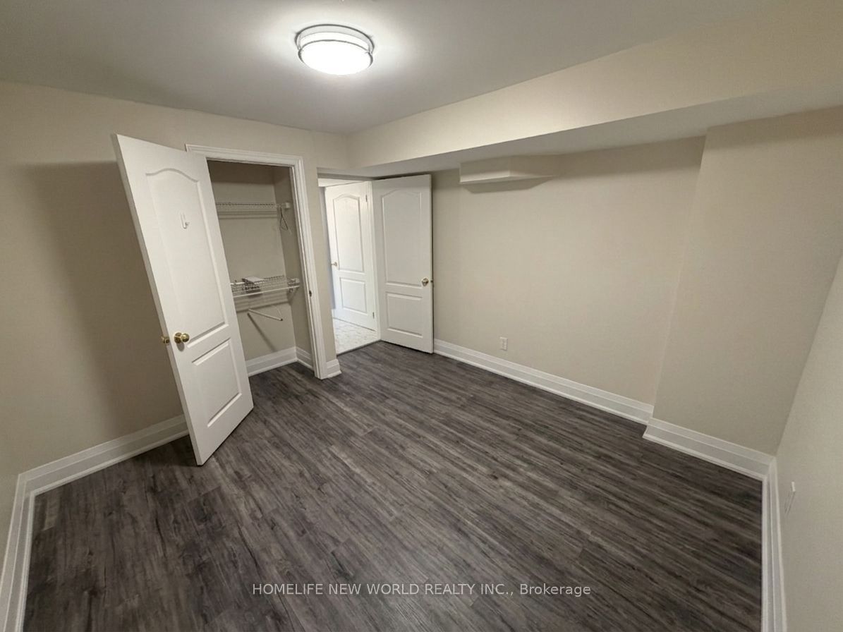 63a Roosevelt Drive (bsmt) Property Photo 11