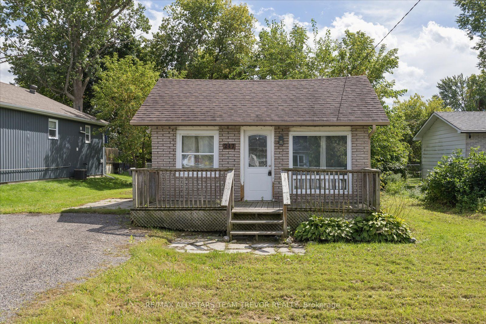 247 Parkway Avenue Property Photo 1