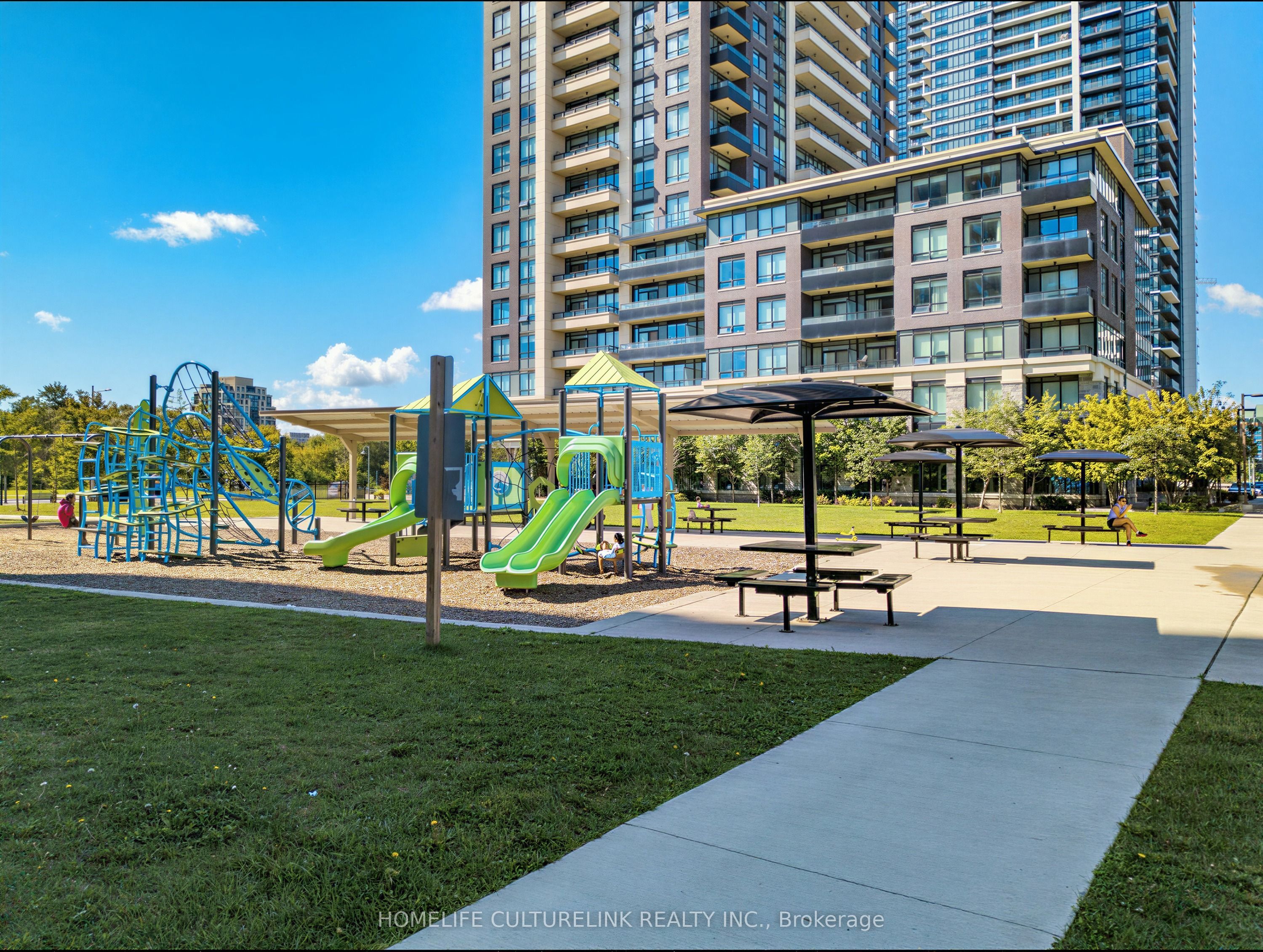 28 Uptown Drive Ph22 Property Photo 35
