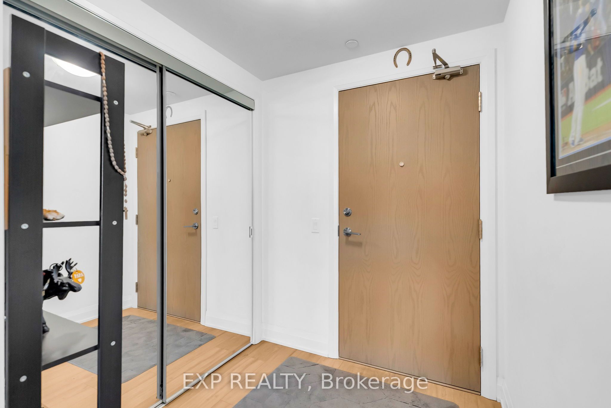 4800 Highway 7 421 Property Photo 7