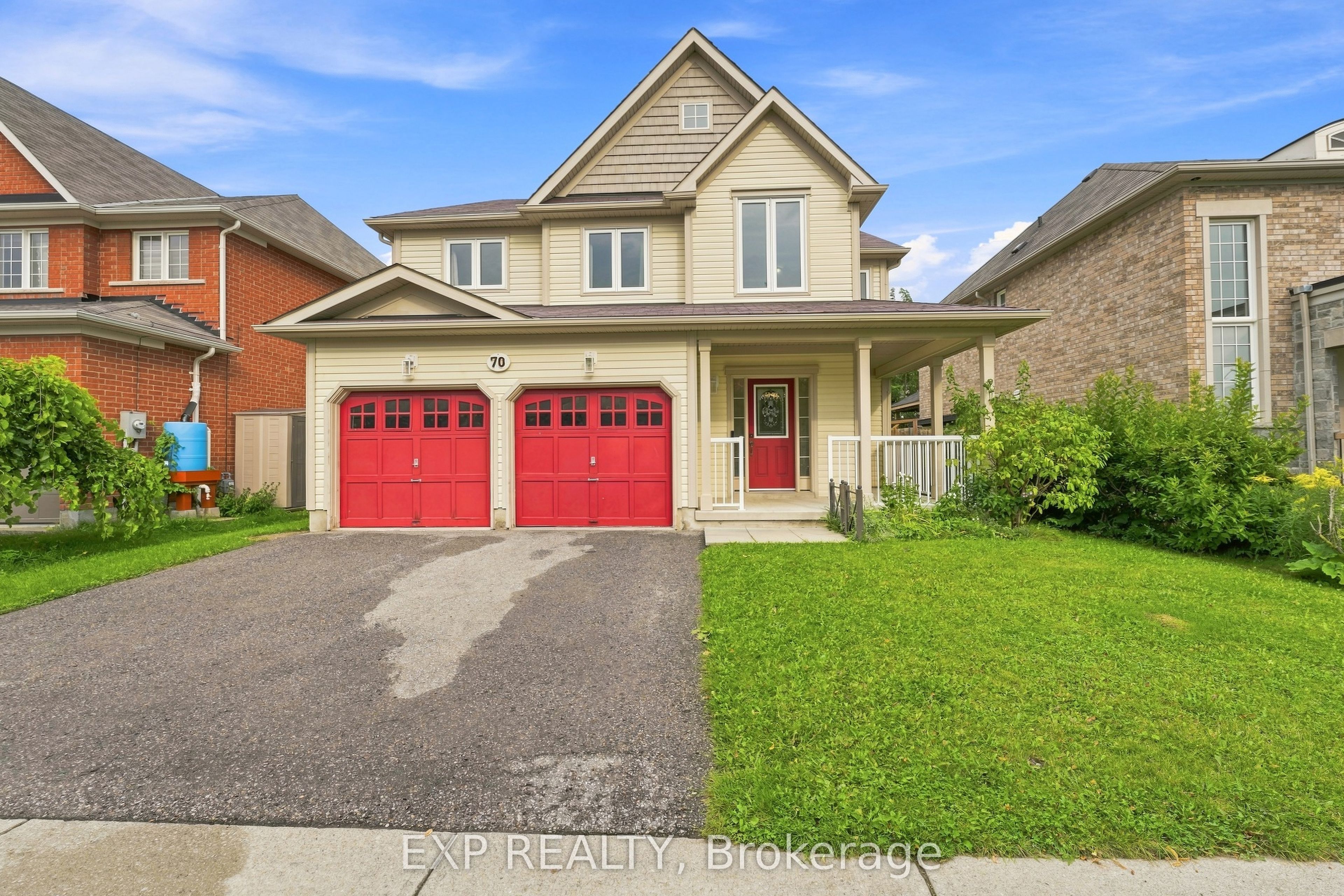 70 Thornlodge Drive Property Photo 1
