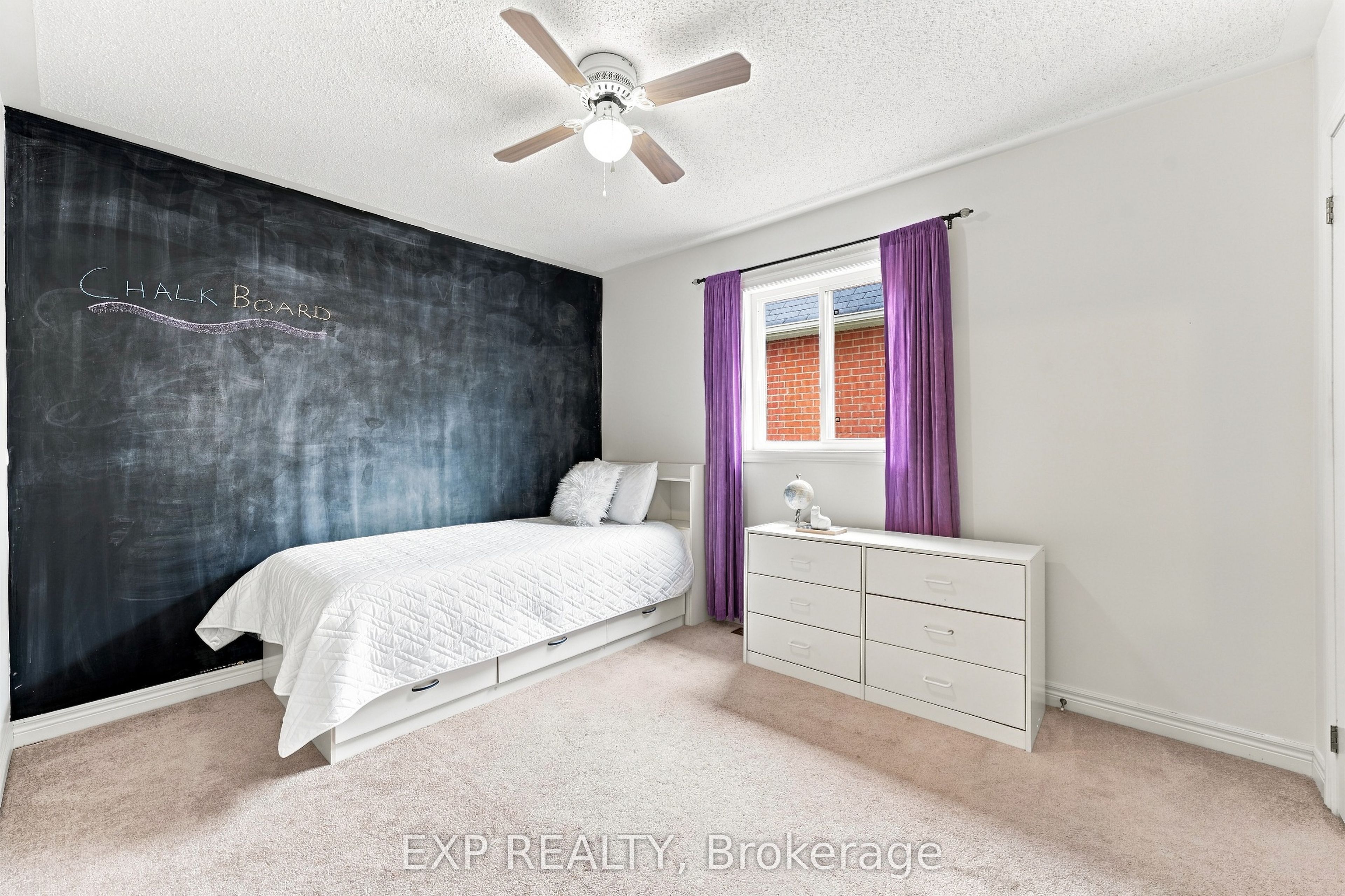 70 Thornlodge Drive Property Photo 22