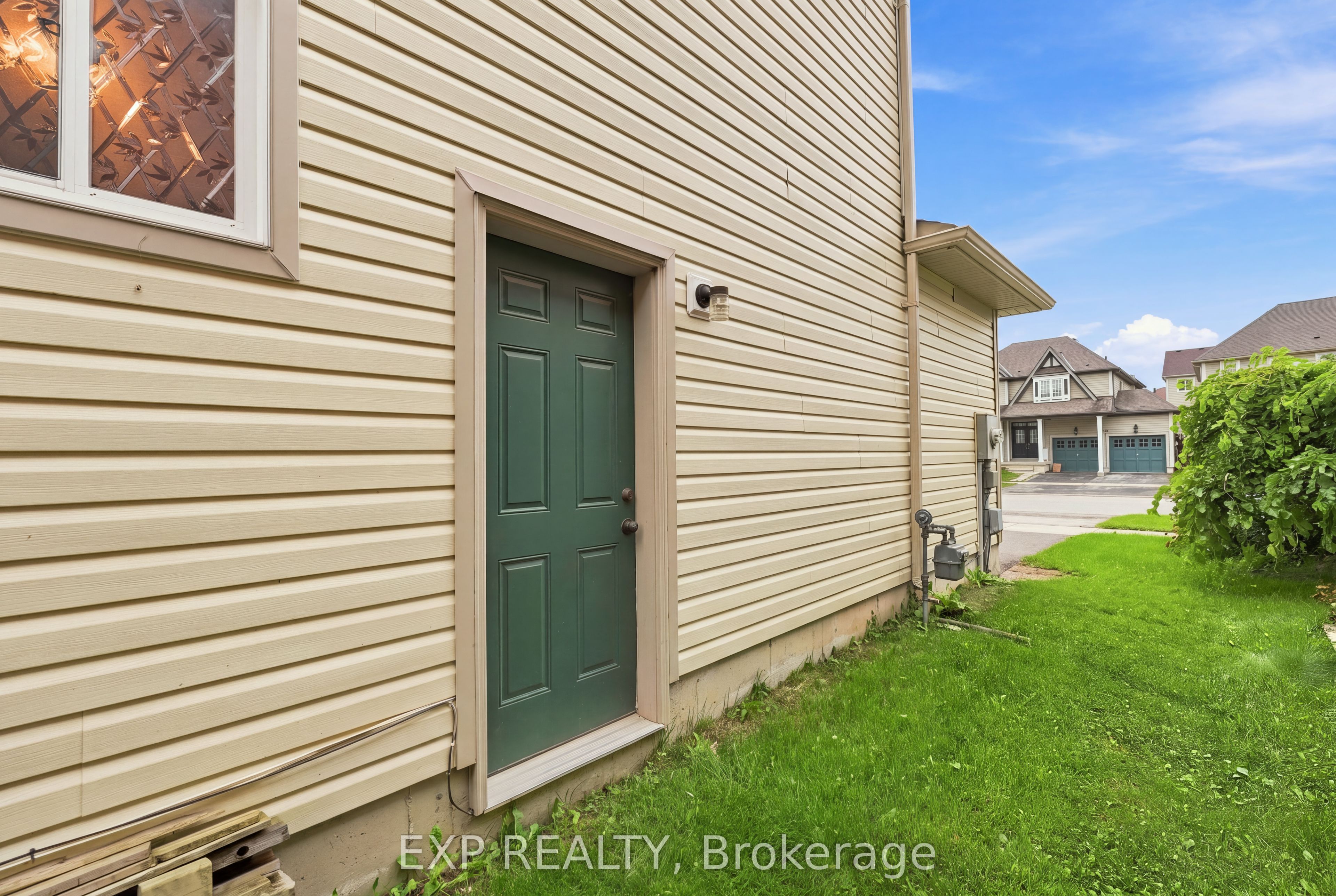 70 Thornlodge Drive Property Photo 43