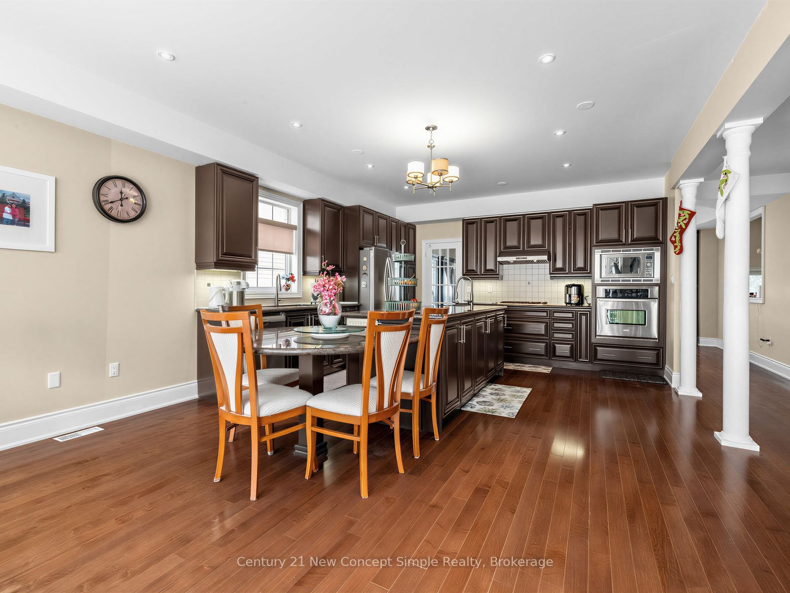 161 Townsgate Drive Property Photo 15