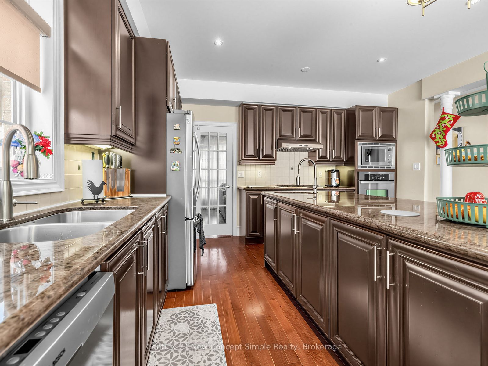 161 Townsgate Drive Property Photo 17