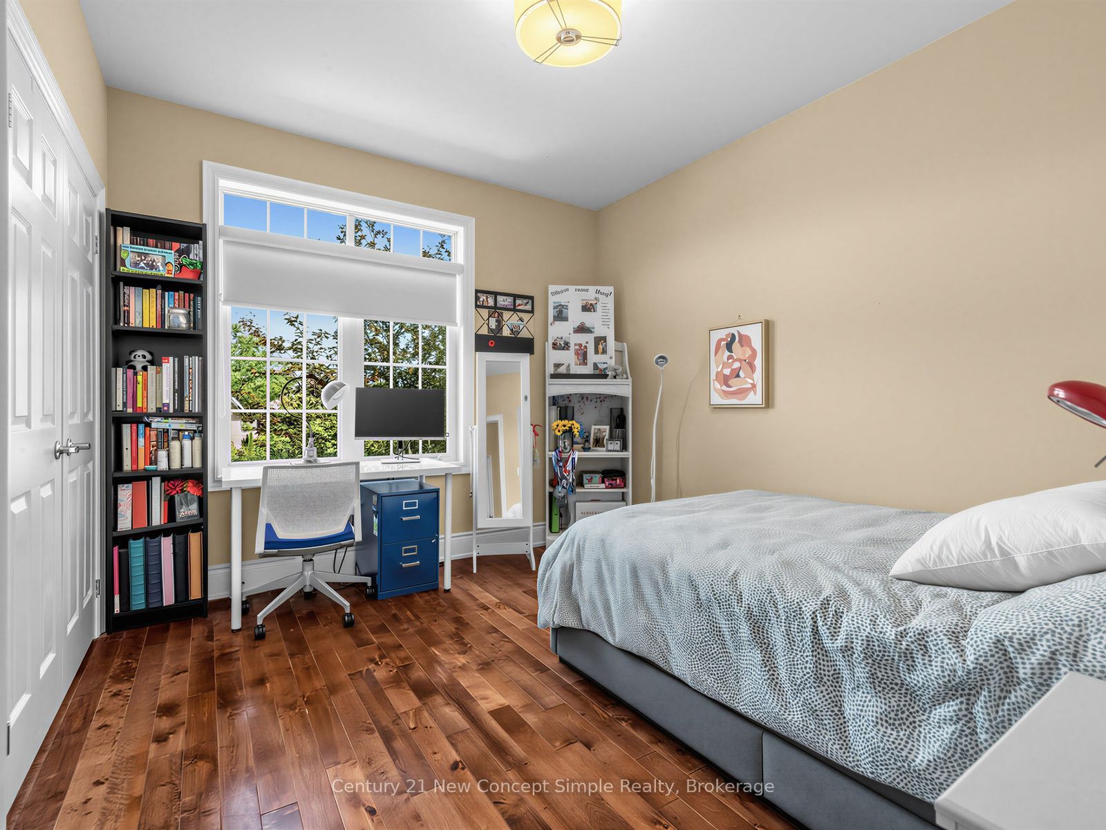 161 Townsgate Drive Property Photo 23