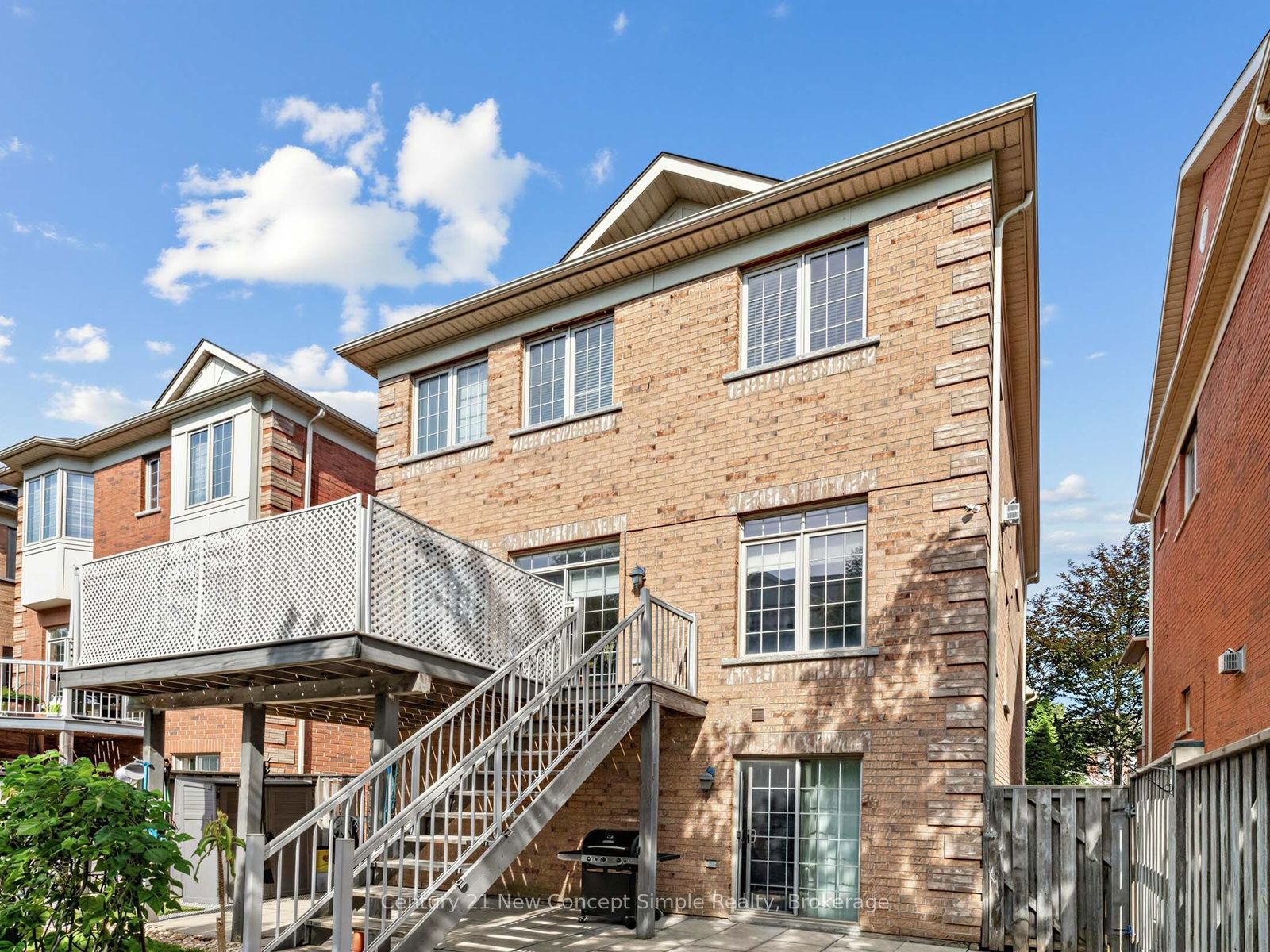 161 Townsgate Drive Property Photo 38