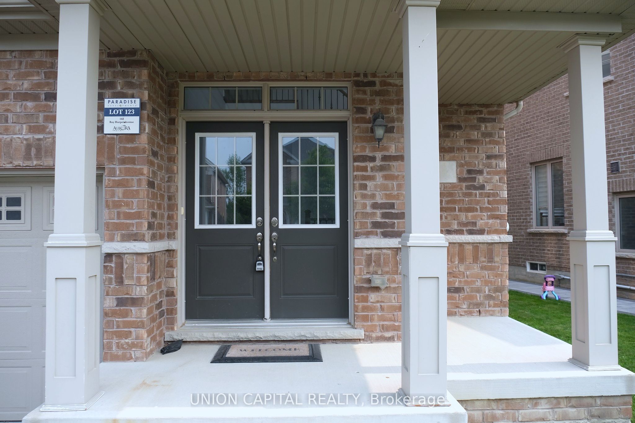 168 Roy Harper Avenue Property Photo 2