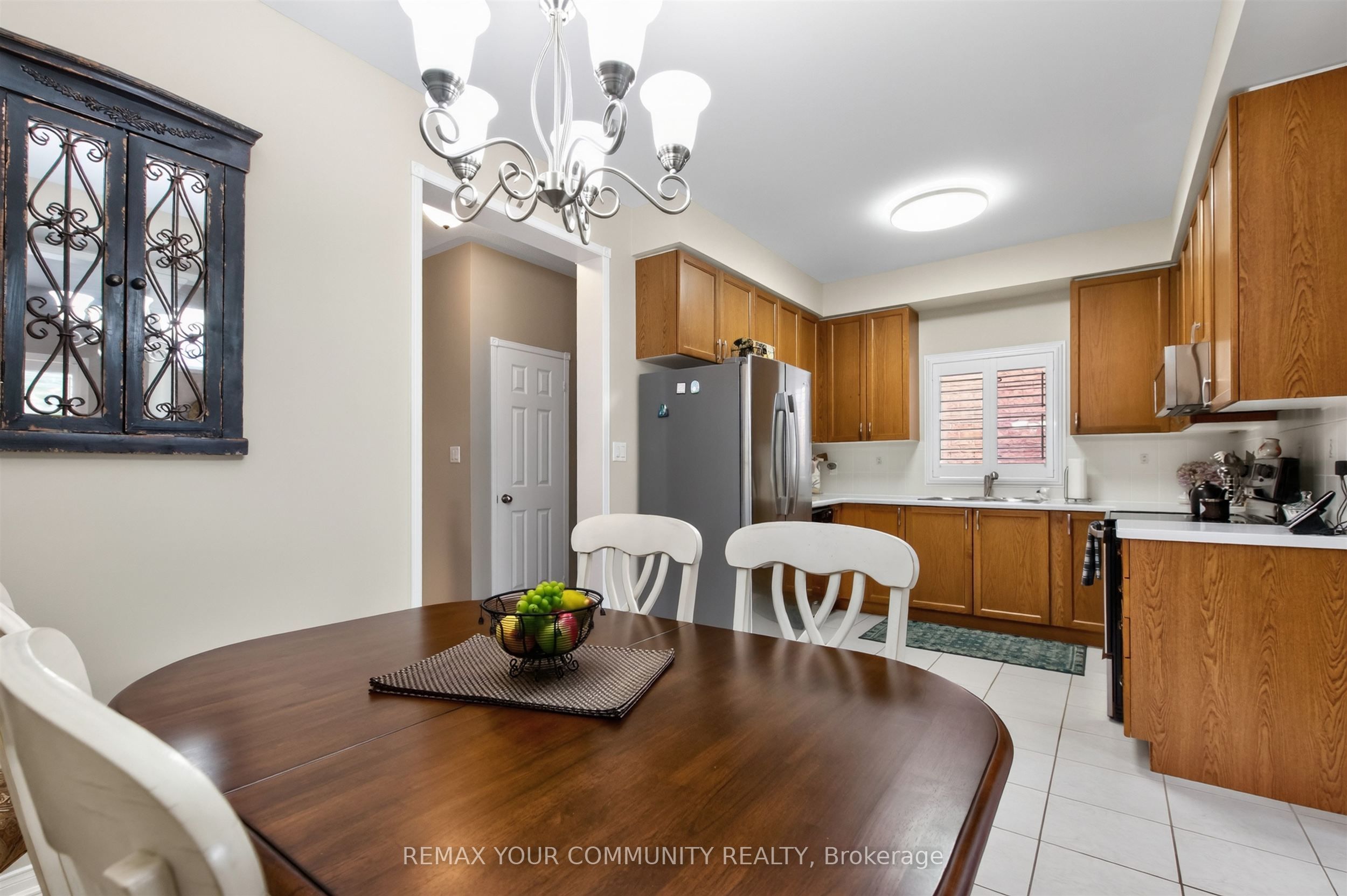 61 Cozens Drive Property Photo 9