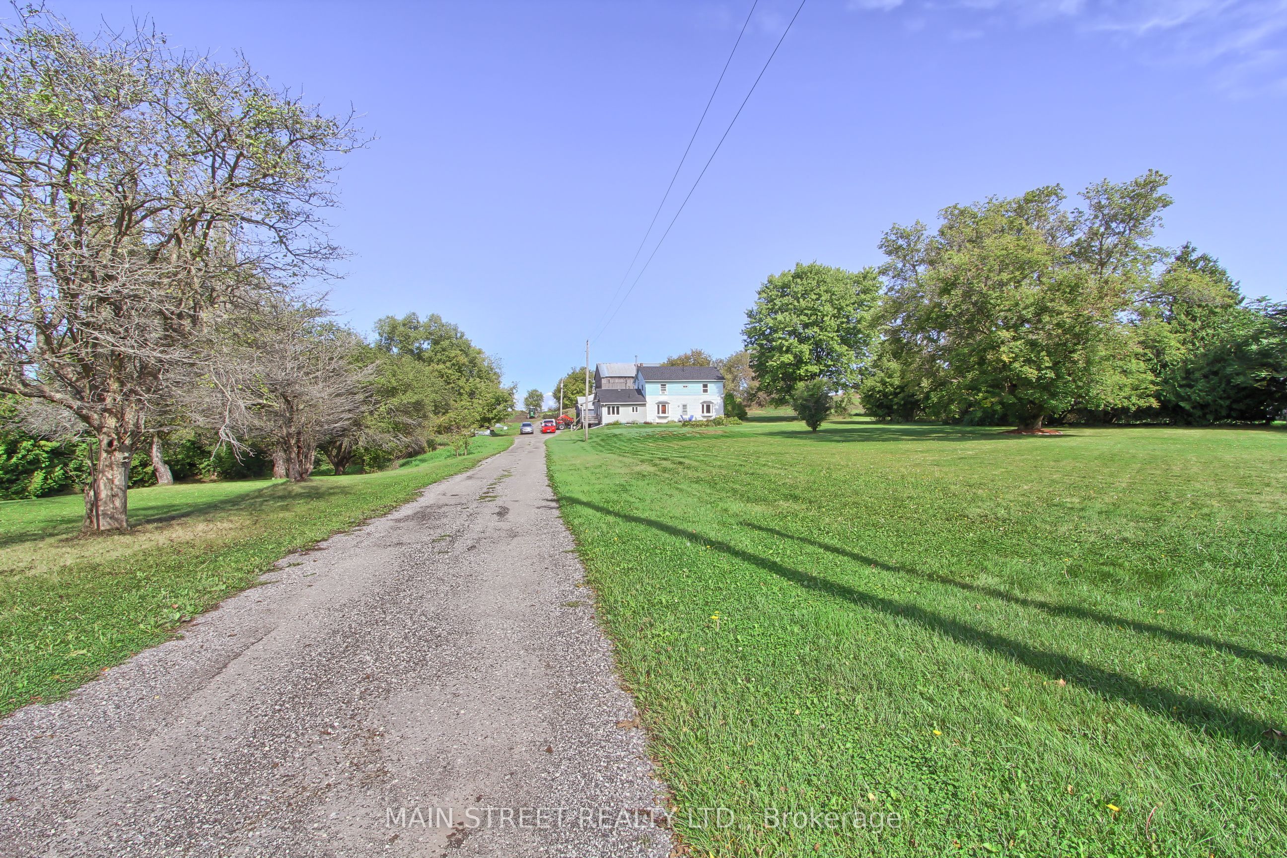5984 3rd Line Property Photo 1