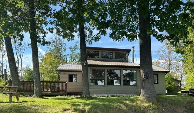 20 E Snake Island E Property Photo 31