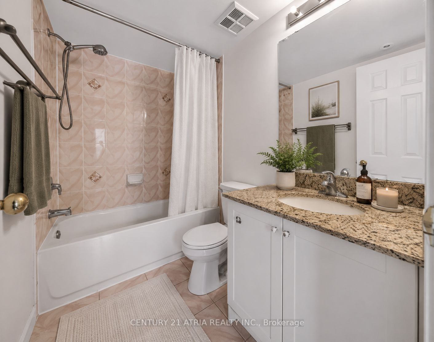 92 Louisbourg Way Property Photo 11