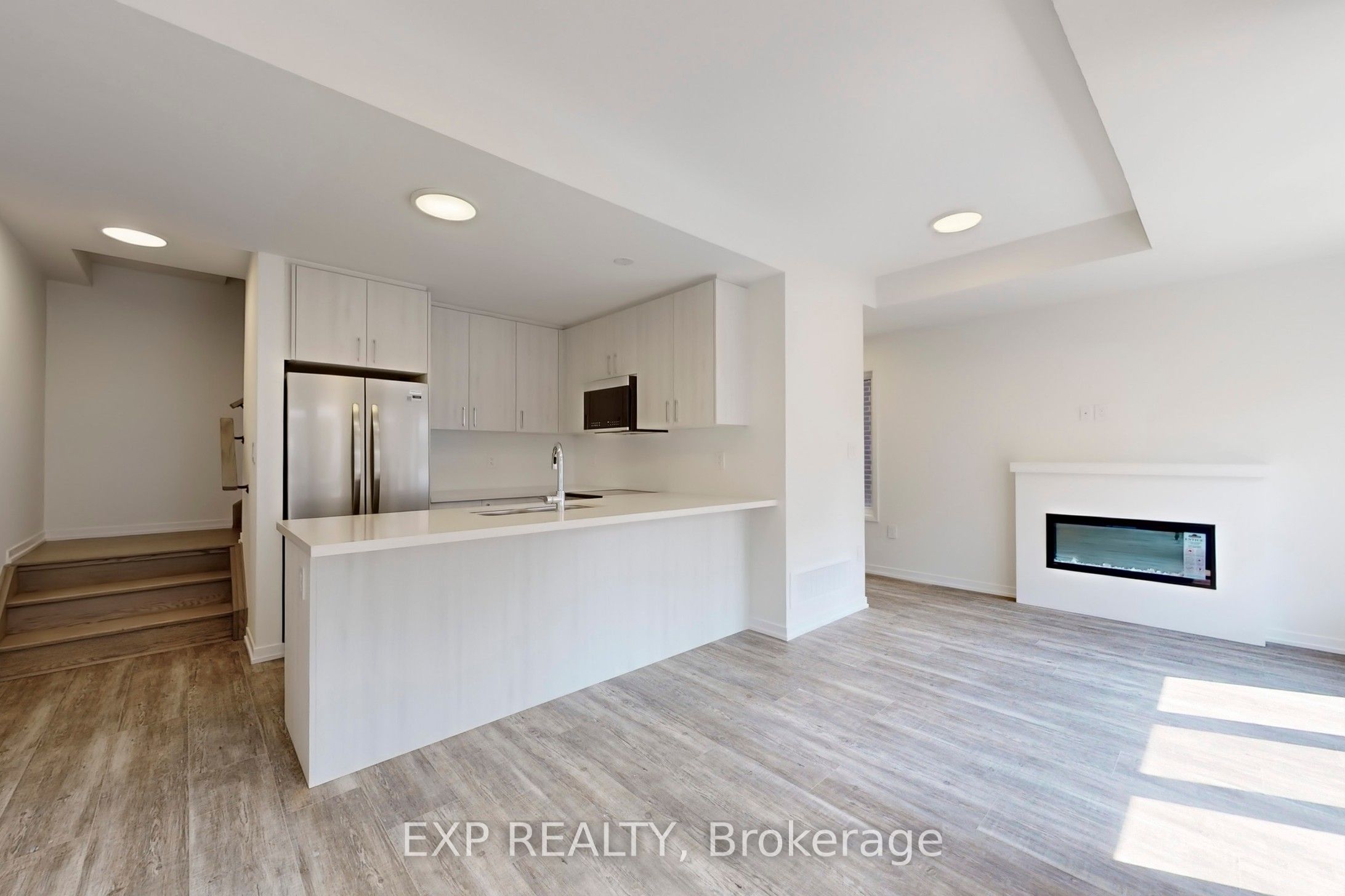 54 Matawin Lane Property Photo 10